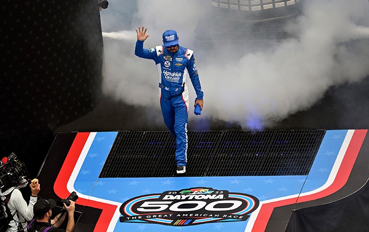 2023 Kyle Larson Hendrick Cars Daytona 500.jpg