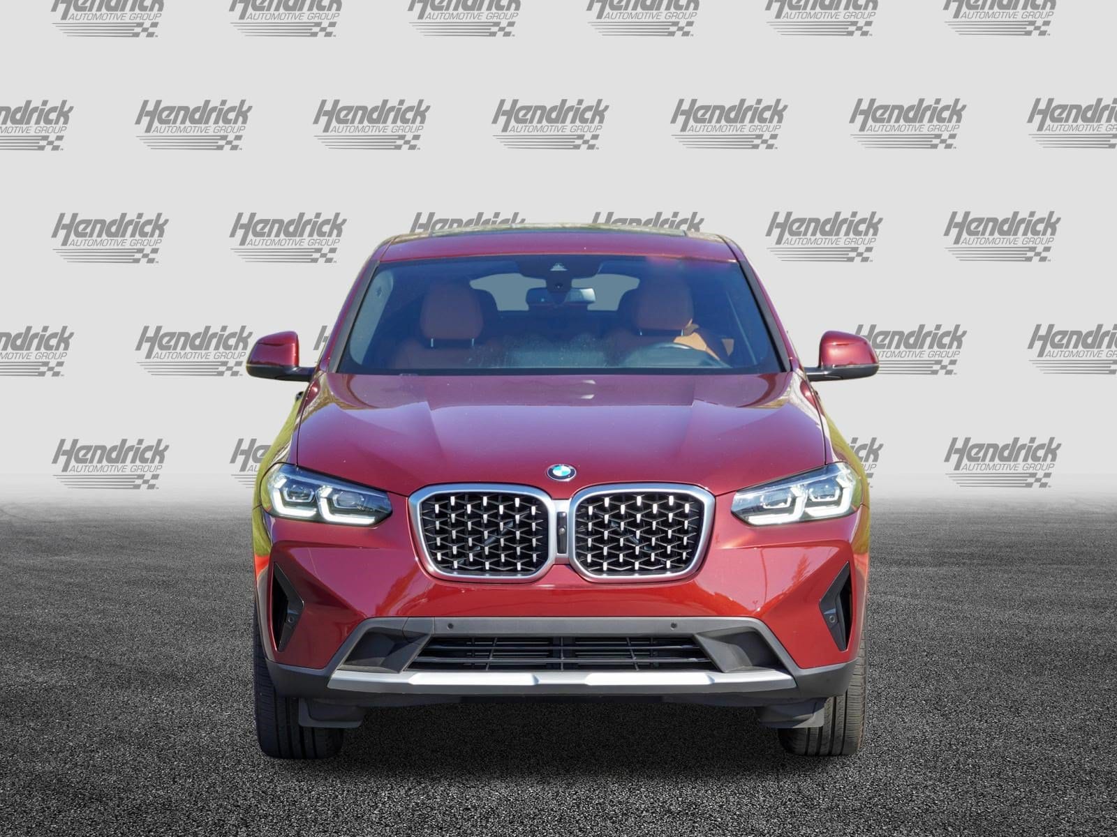 2025 BMW X4 XDrive30i
