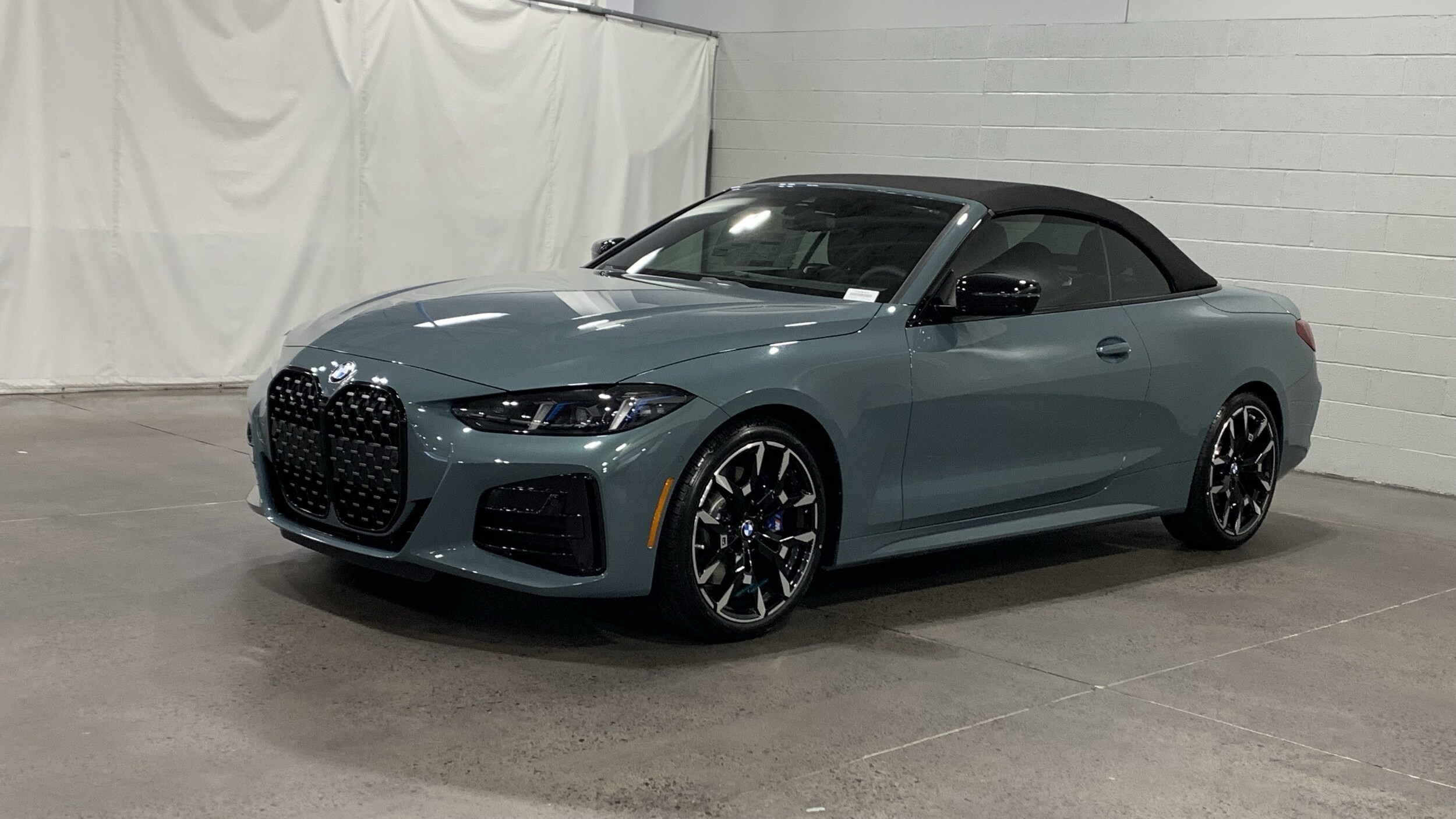 2026 Bmw 430i Coupe photo 3