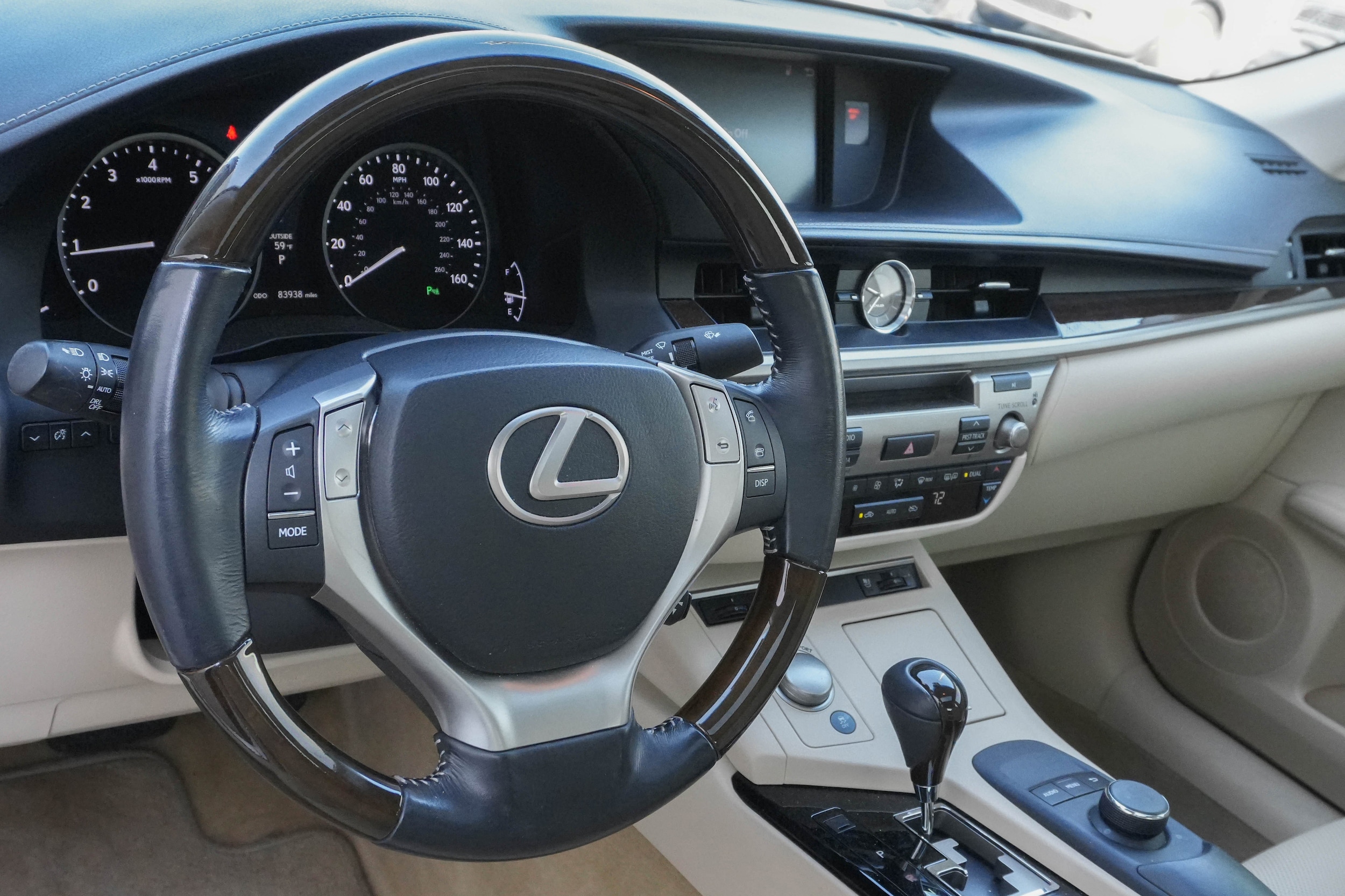 2015 LEXUS ES 350 photo 3