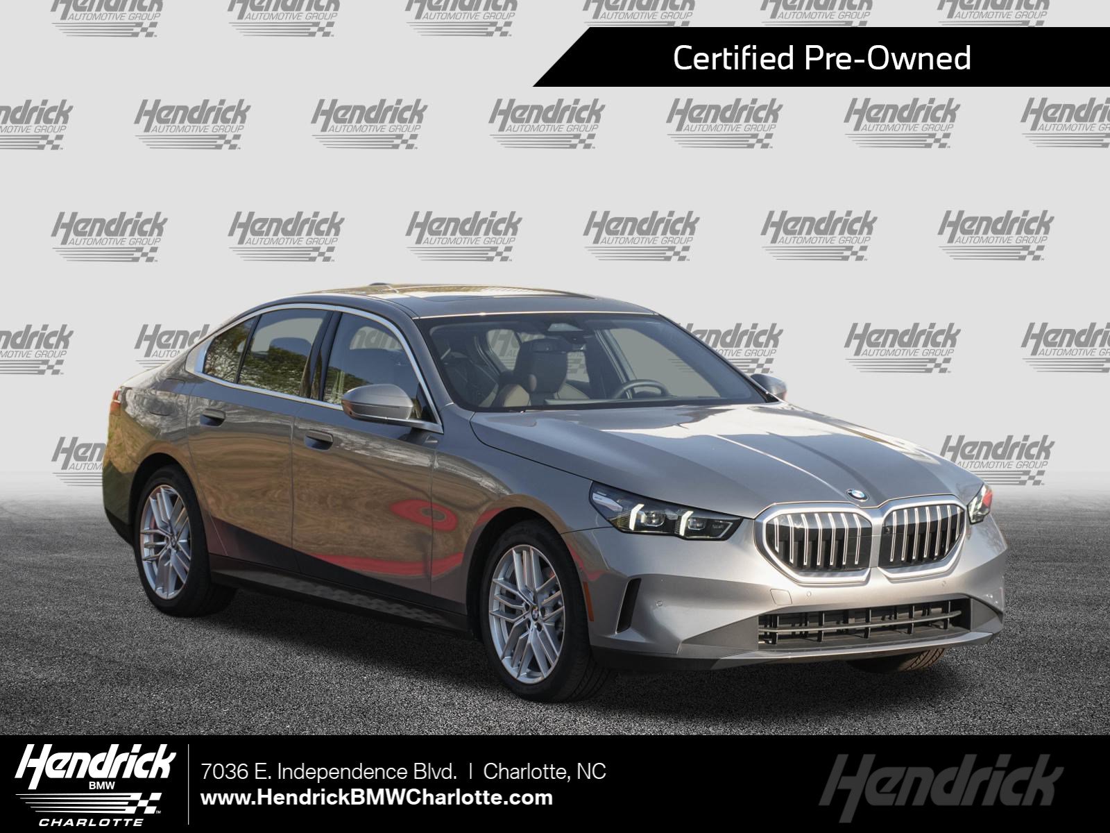 2025 BMW 5 Series 530i's photo