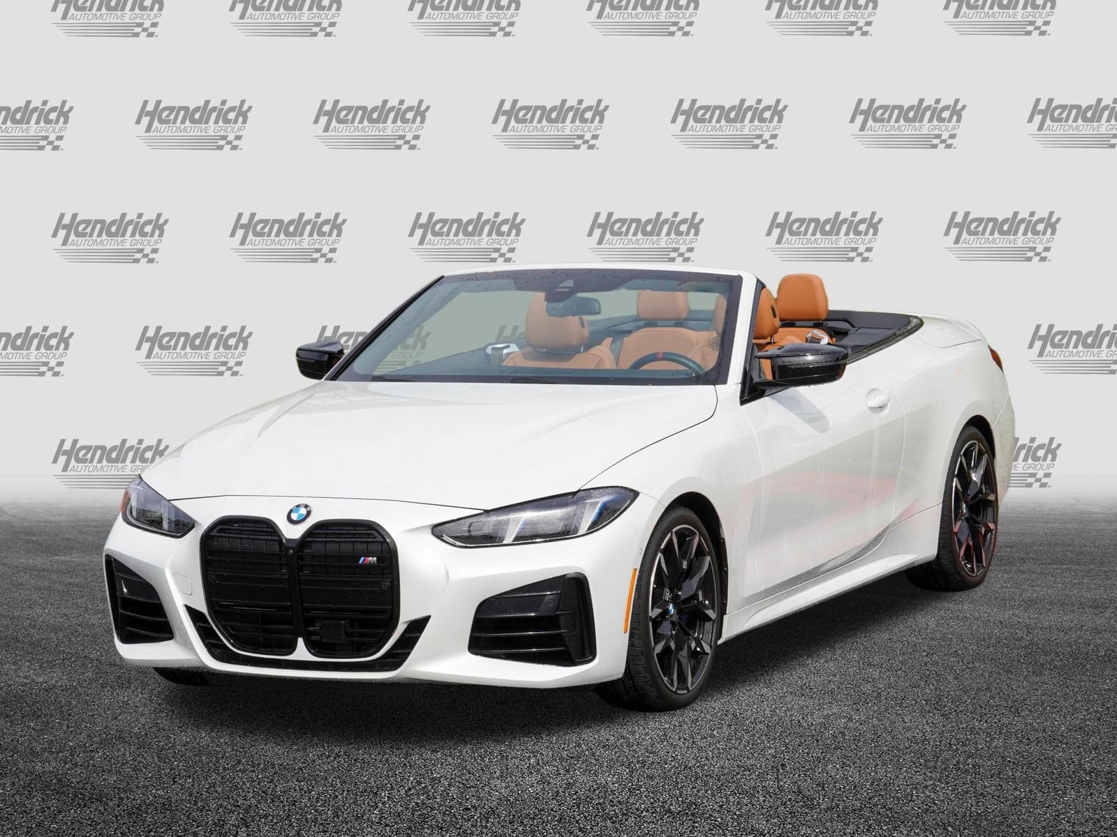 2025 BMW 4 Series M440i photo 4