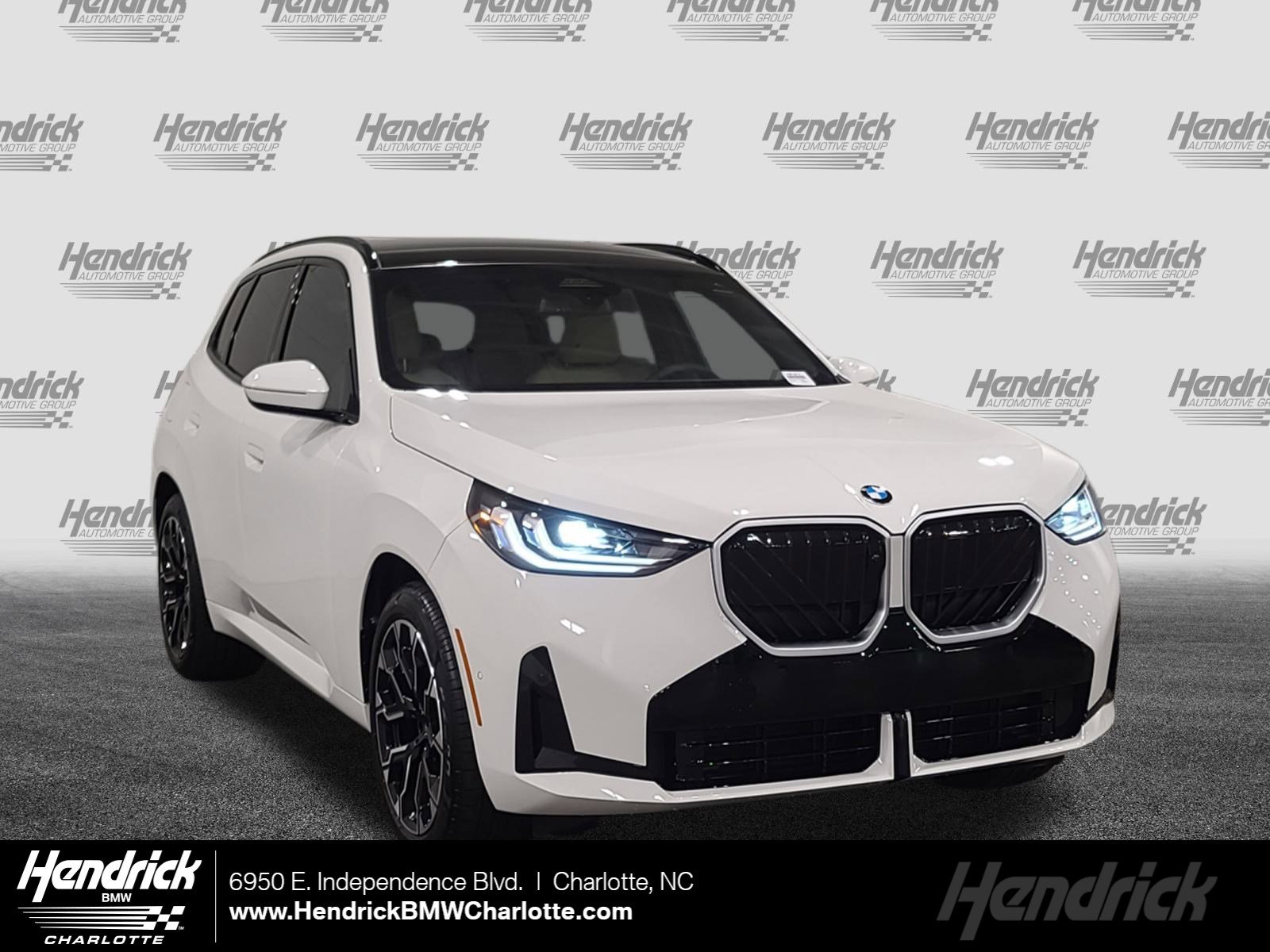 2026 BMW X3 30's photo
