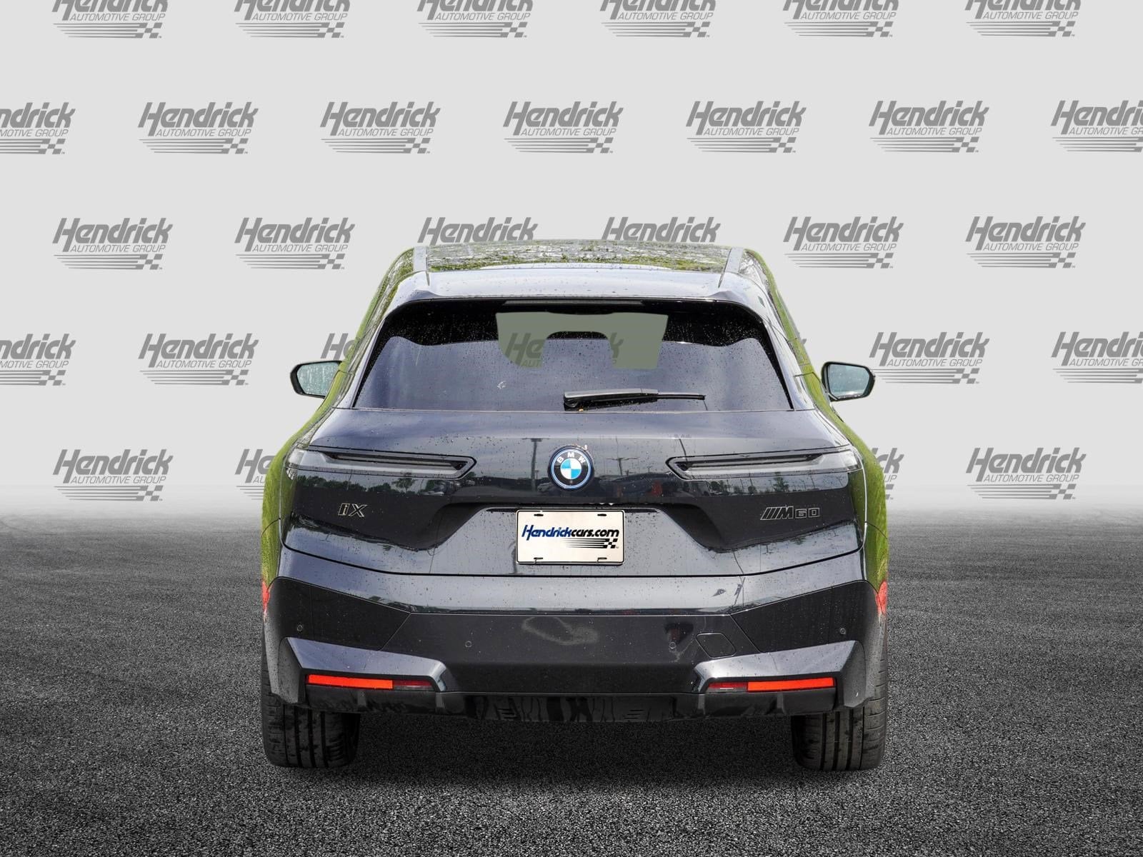 2024 BMW iX M60 photo 6