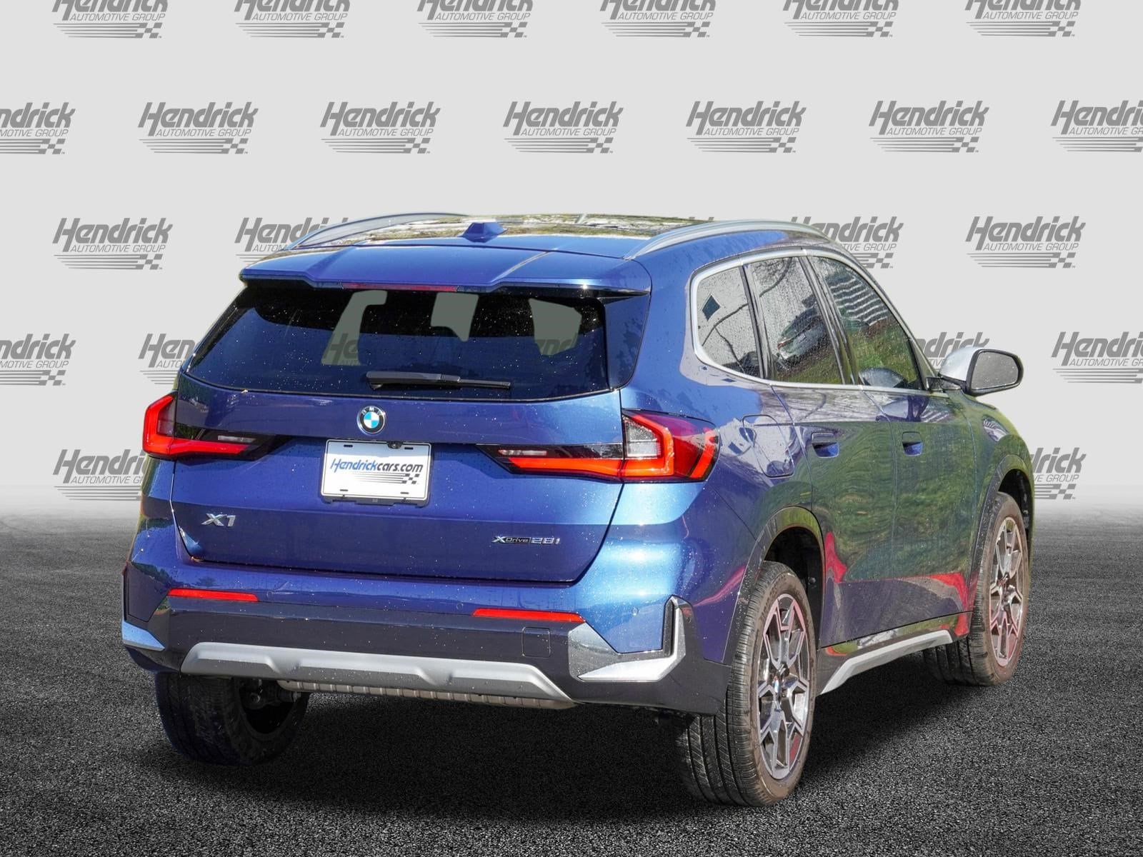 2024 BMW X1 xDrive28i photo 3