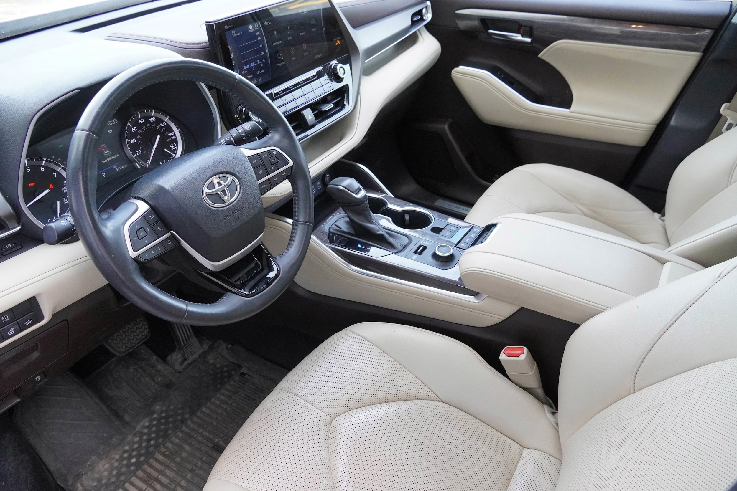 2022 Toyota Highlander Limited photo 3