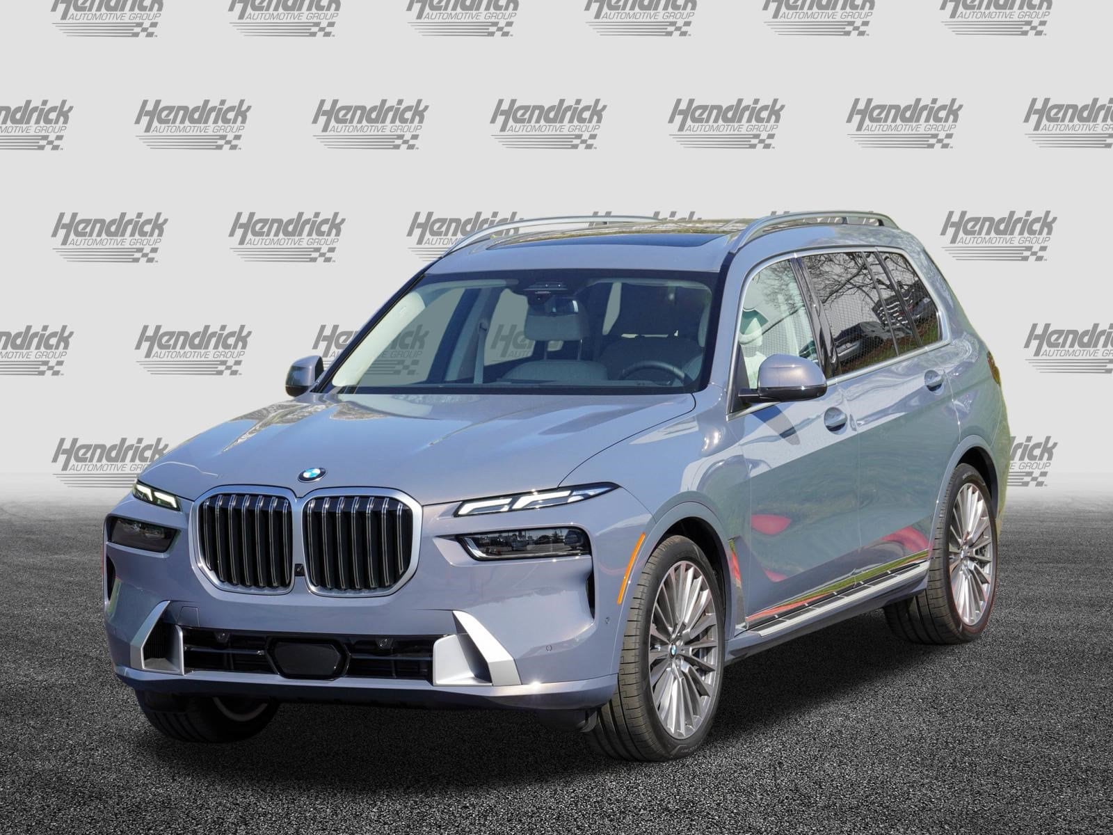 2026 BMW X7 xDrive40i photo 4