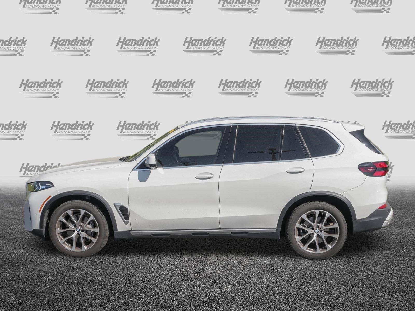 2025 BMW X5 xDrive40i photo 5