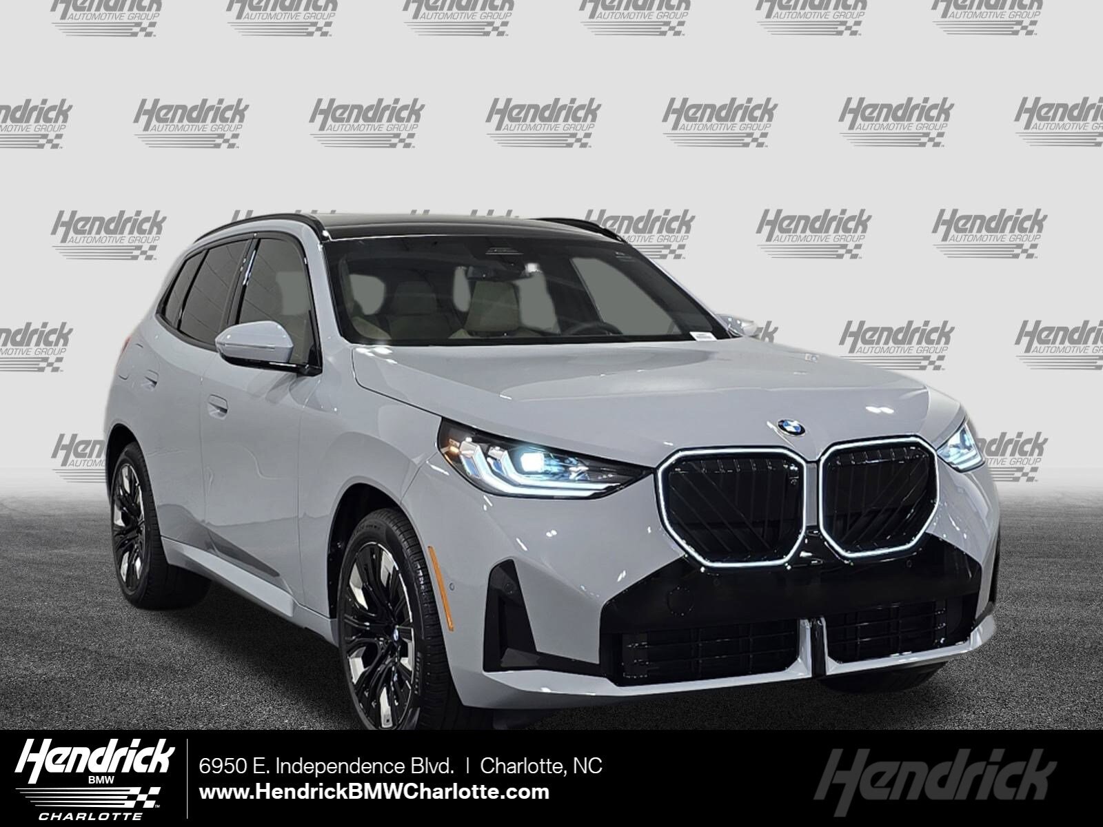 2026 BMW X3 30's photo