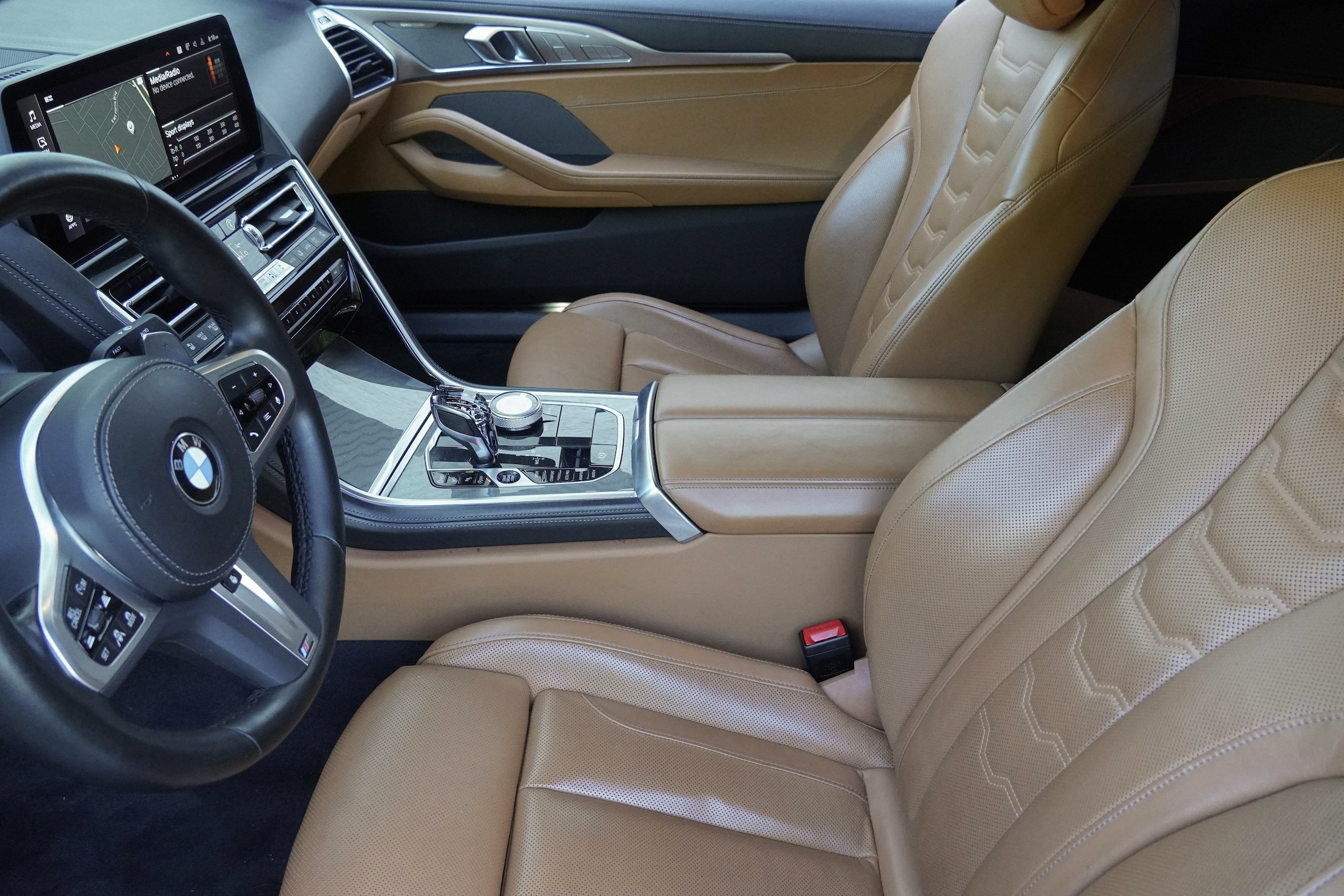 2023 BMW 8 Series 840i