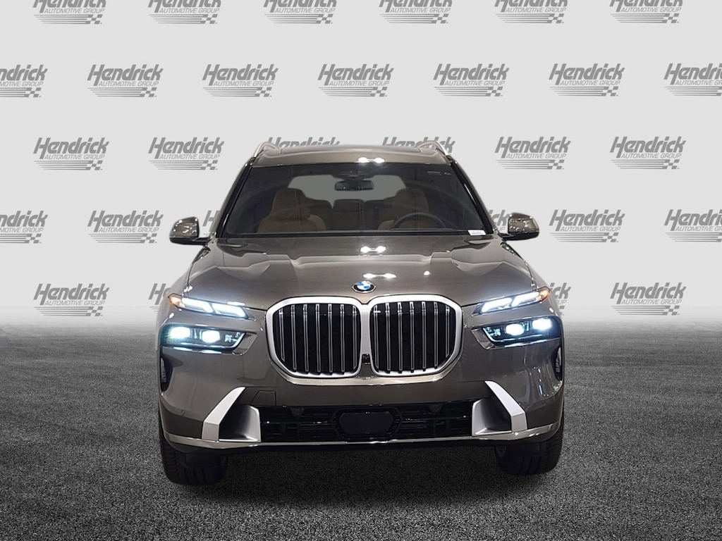 New 2026 BMW X7 xDrive40i SUV