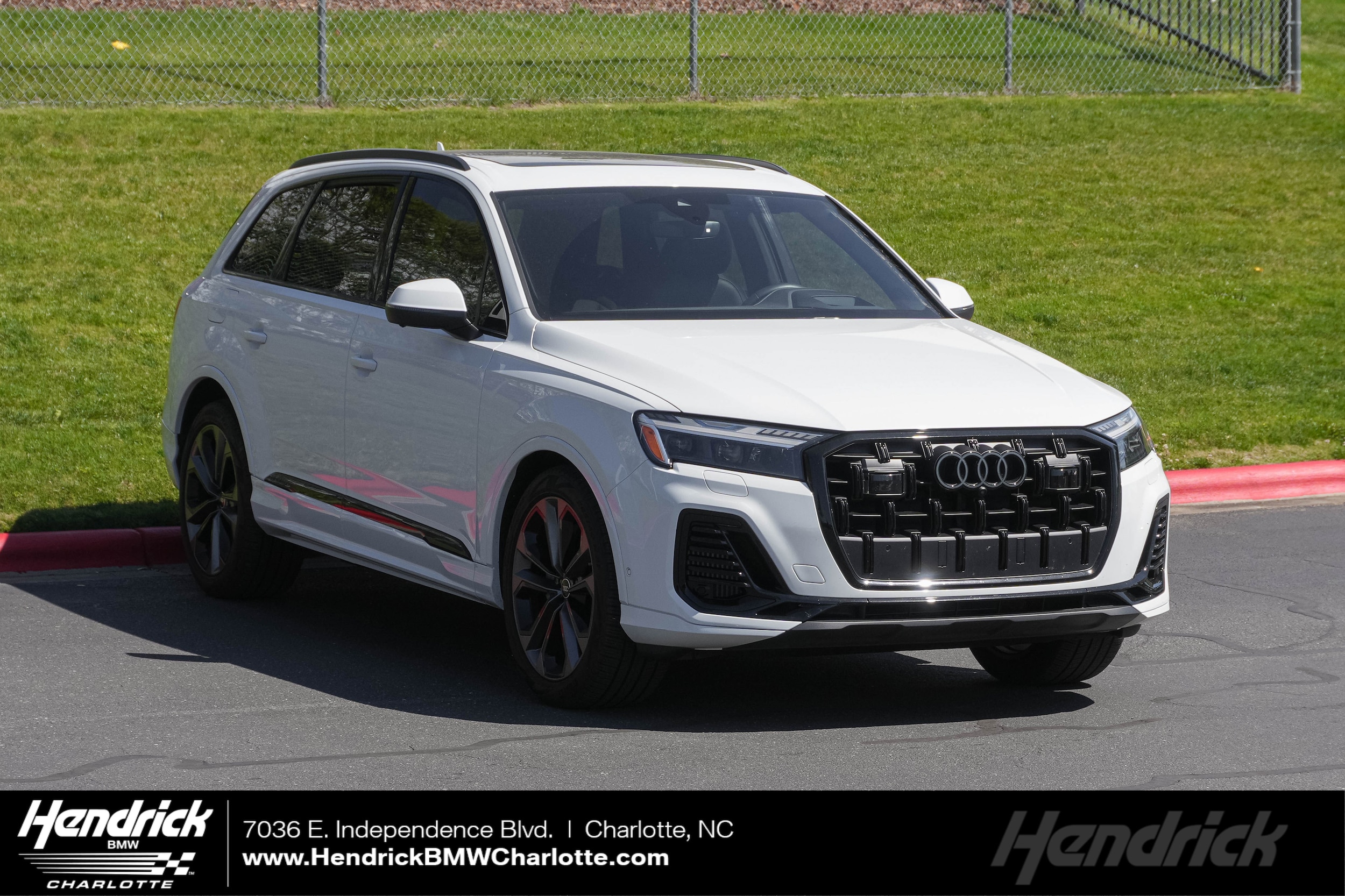2025 Audi Q7 55 Prestige quattro Tiptronic's photo