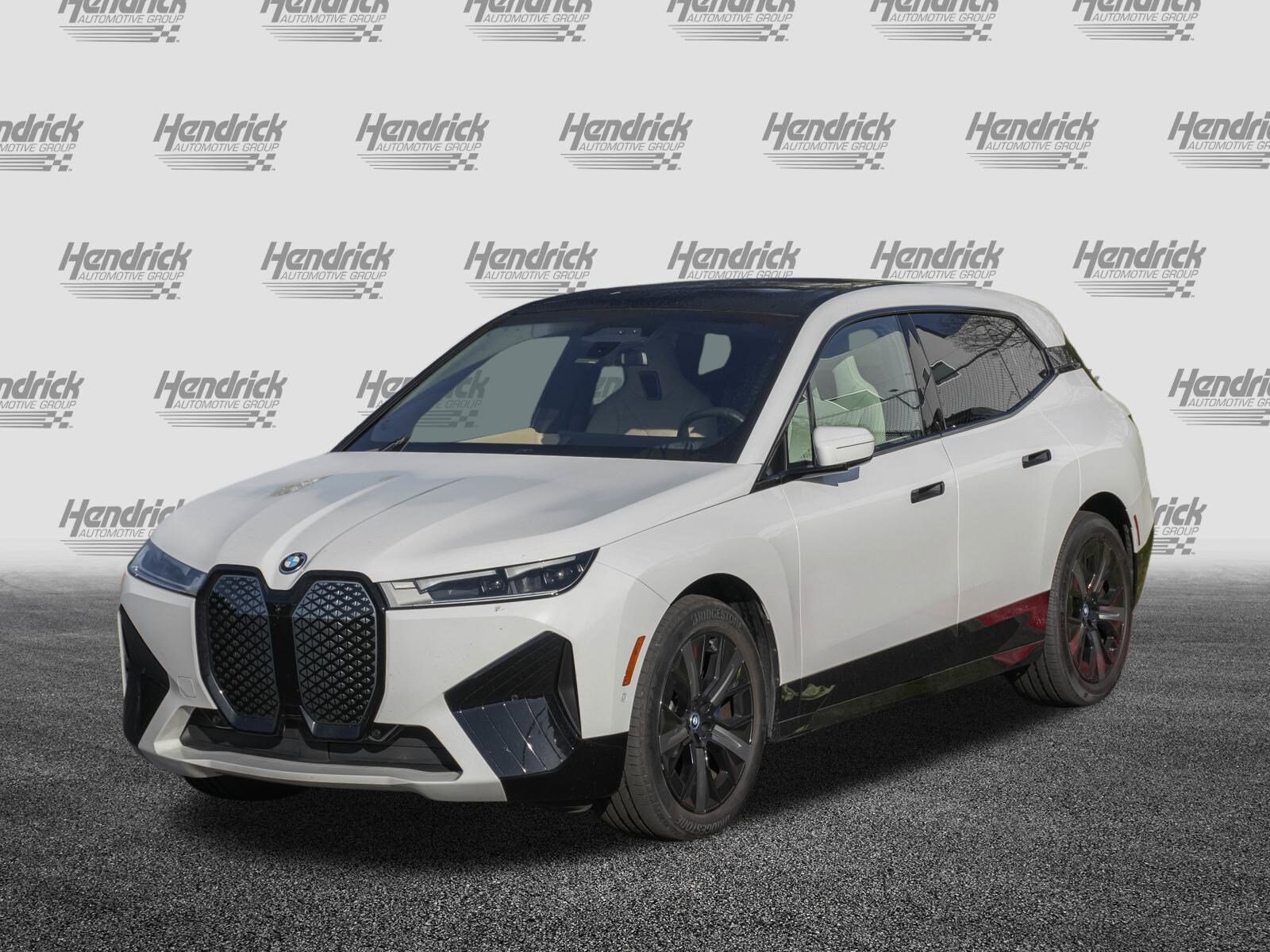 2024 Bmw iX photo 2