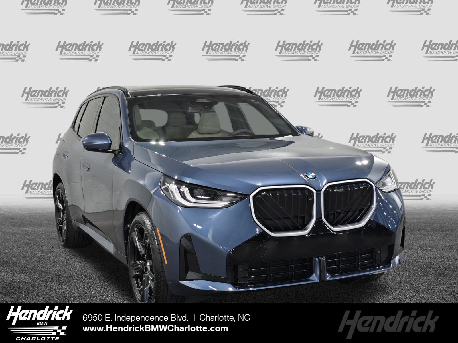 2026 BMW X3 30's photo