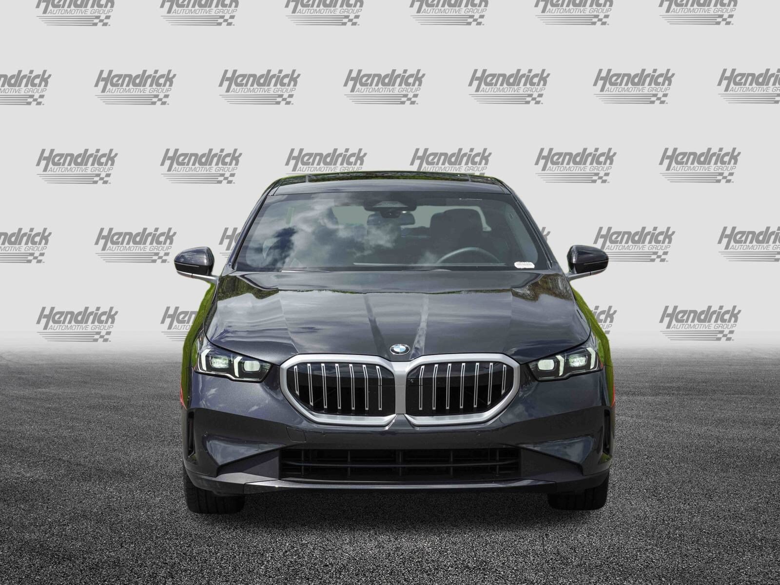 2025 Bmw 530i xDrive photo 2