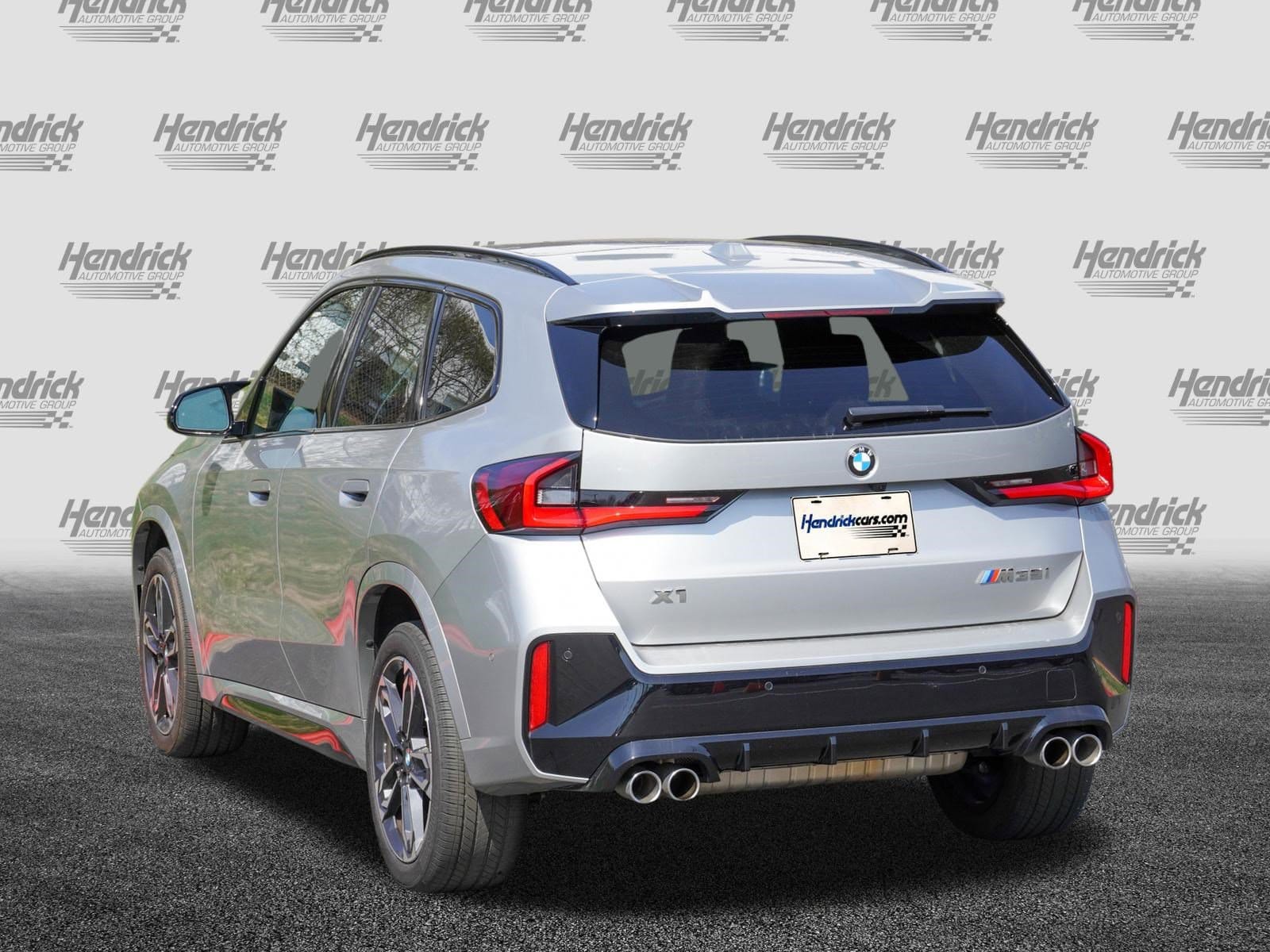 2025 BMW X1 M35i photo 5