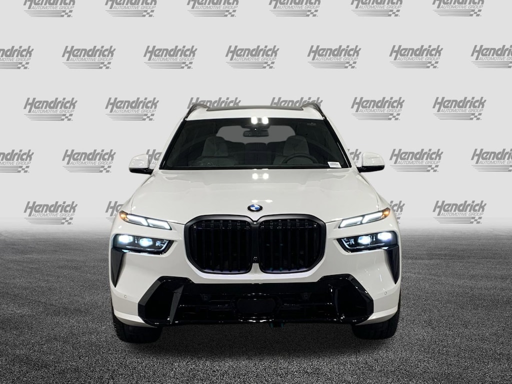 New 2026 BMW X7 xDrive40i SUV