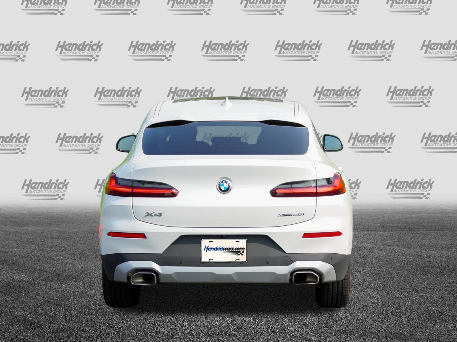 2025 BMW X4 XDrive30i
