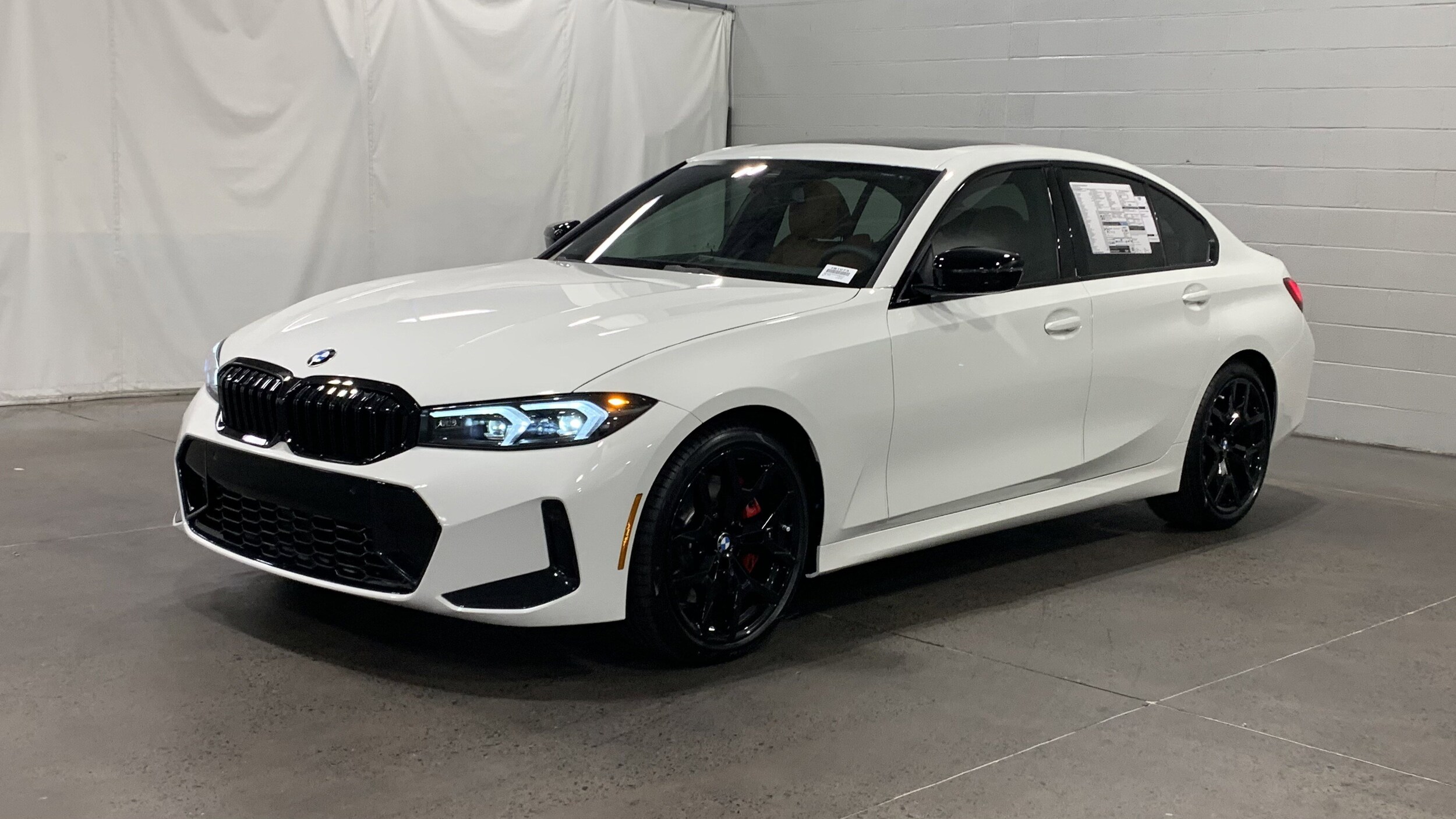 2026 Bmw 330i Sedan photo 3