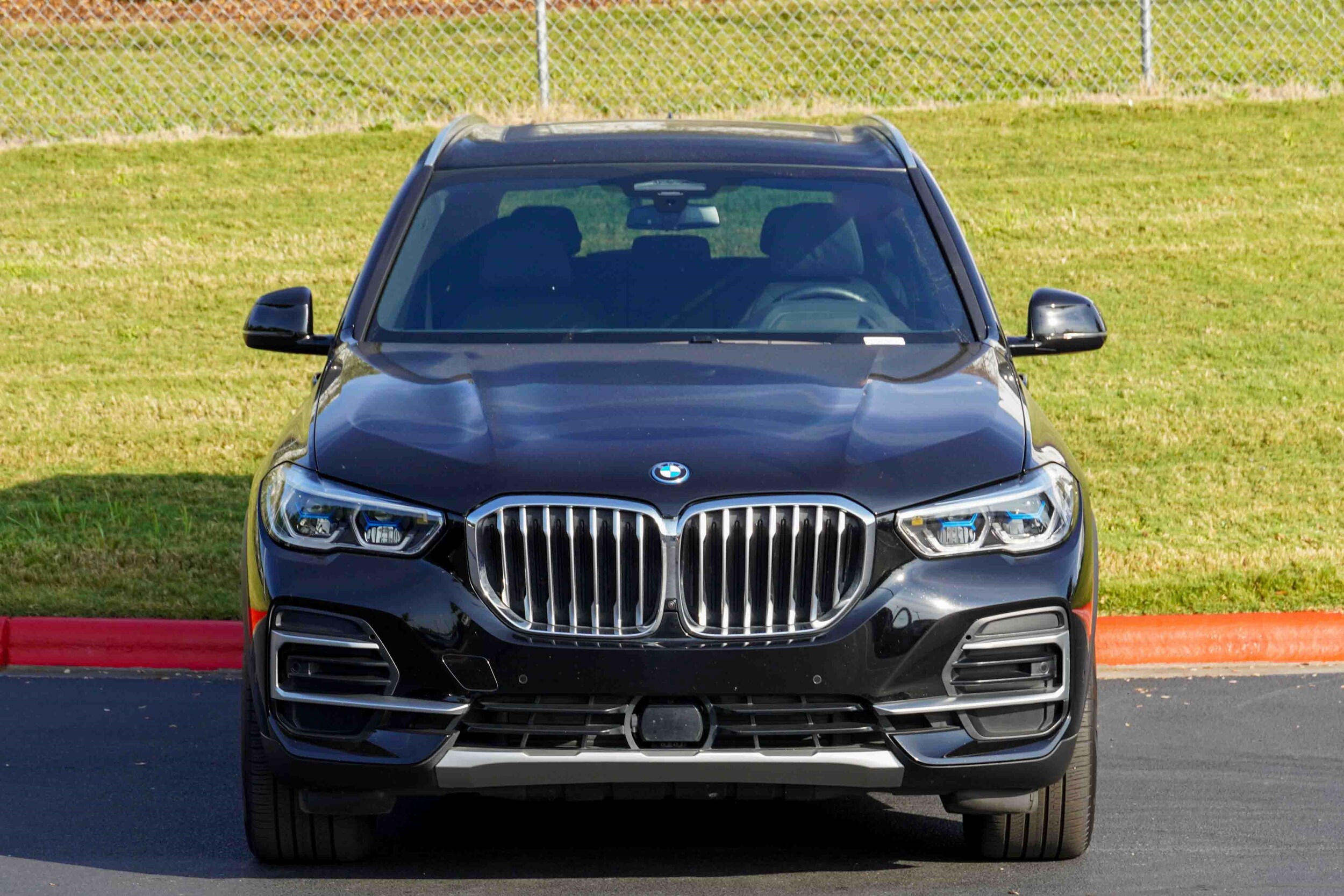 2023 Bmw X5 xDrive45e photo 3
