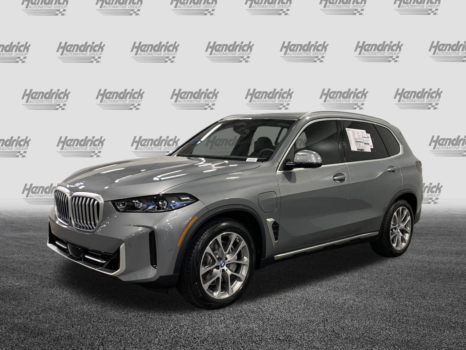 2025 Bmw X5 xDrive50e photo 2