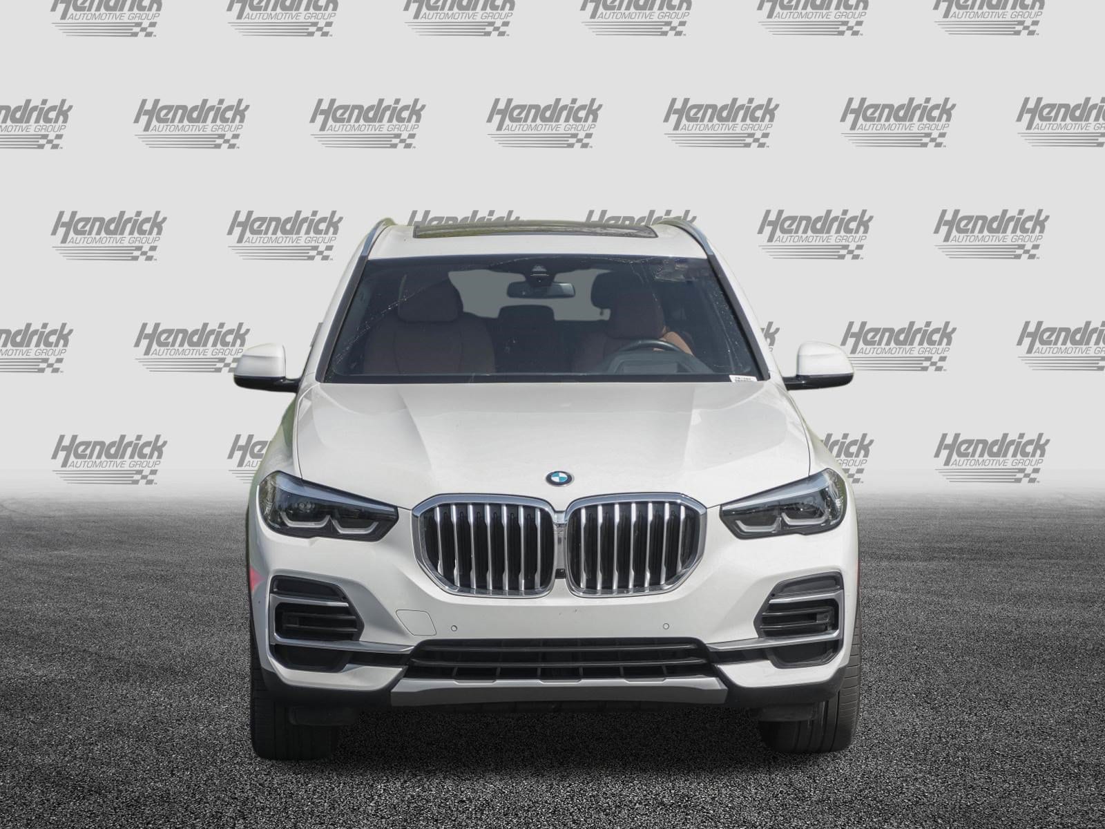 2023 BMW X5 sDrive40i photo 2