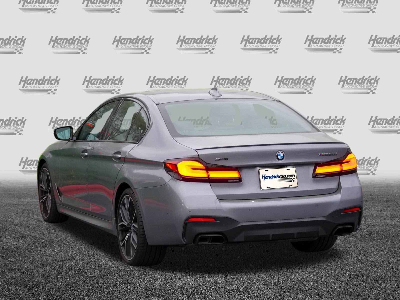 2023 BMW 5 Series M550i xDrive photo 5