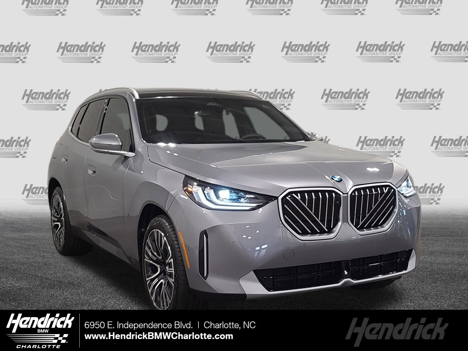 2026 BMW X3 30's photo