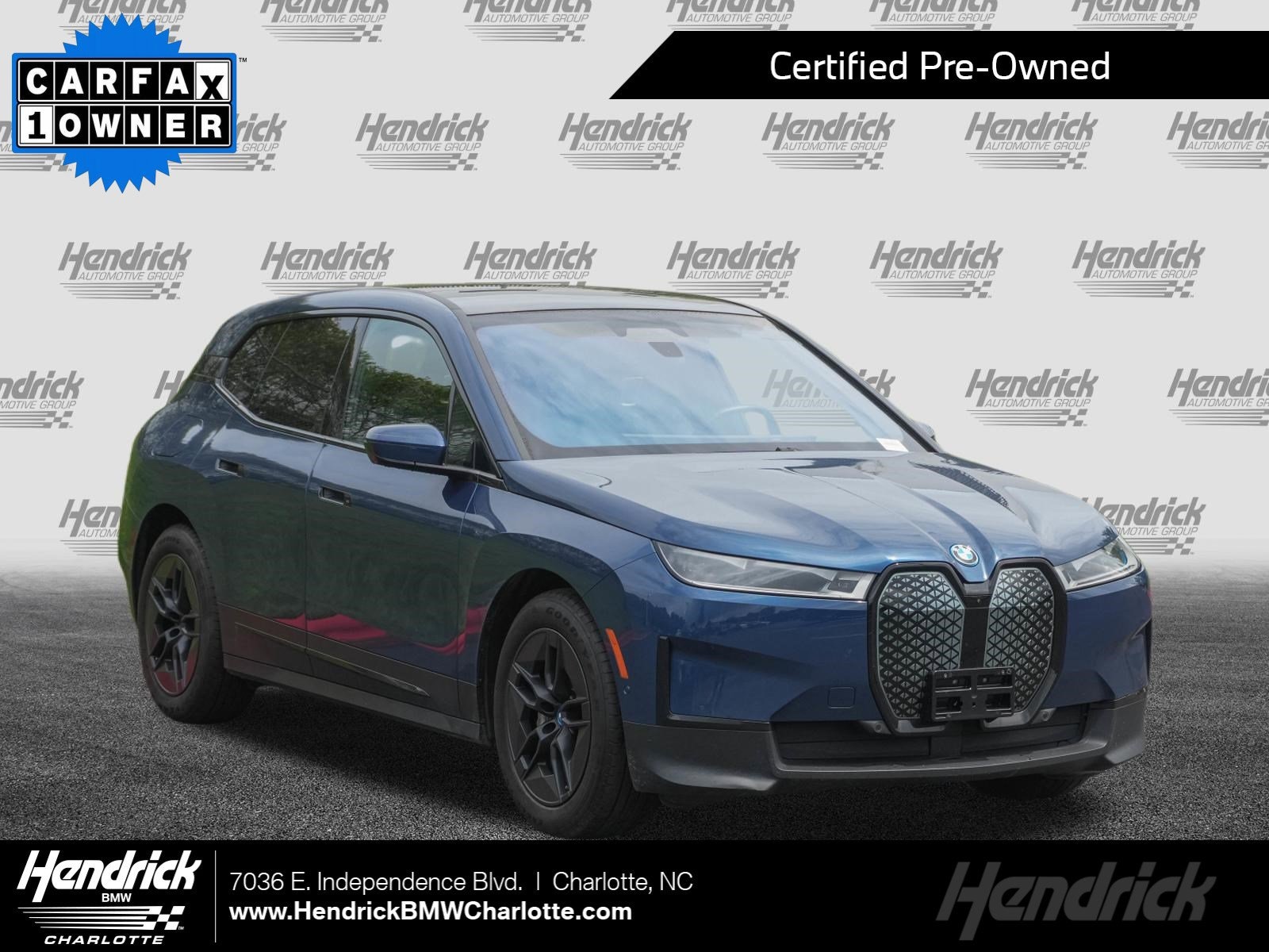 2023 BMW iX xDrive50's photo