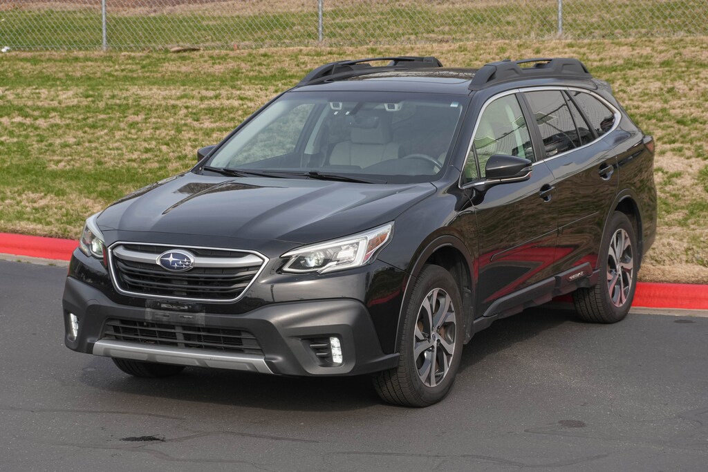 Used 2022 Subaru Outback Limited SUV