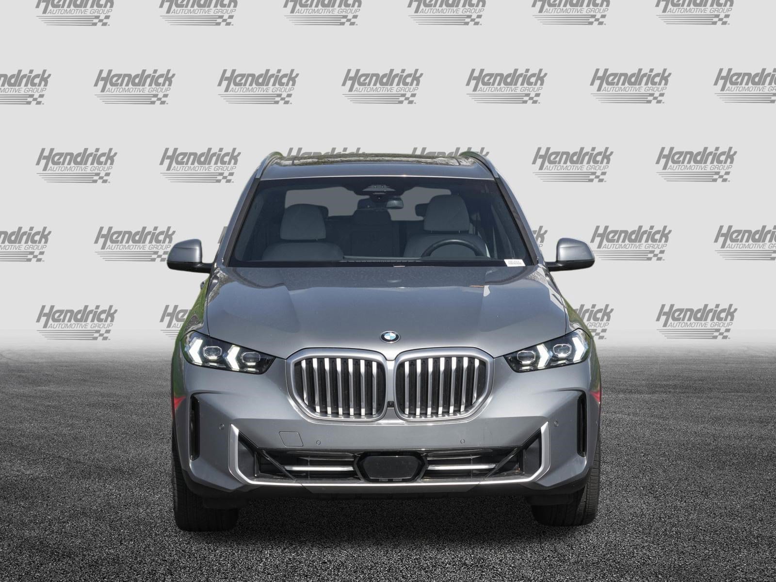2026 BMW X5 xDrive40i photo 2