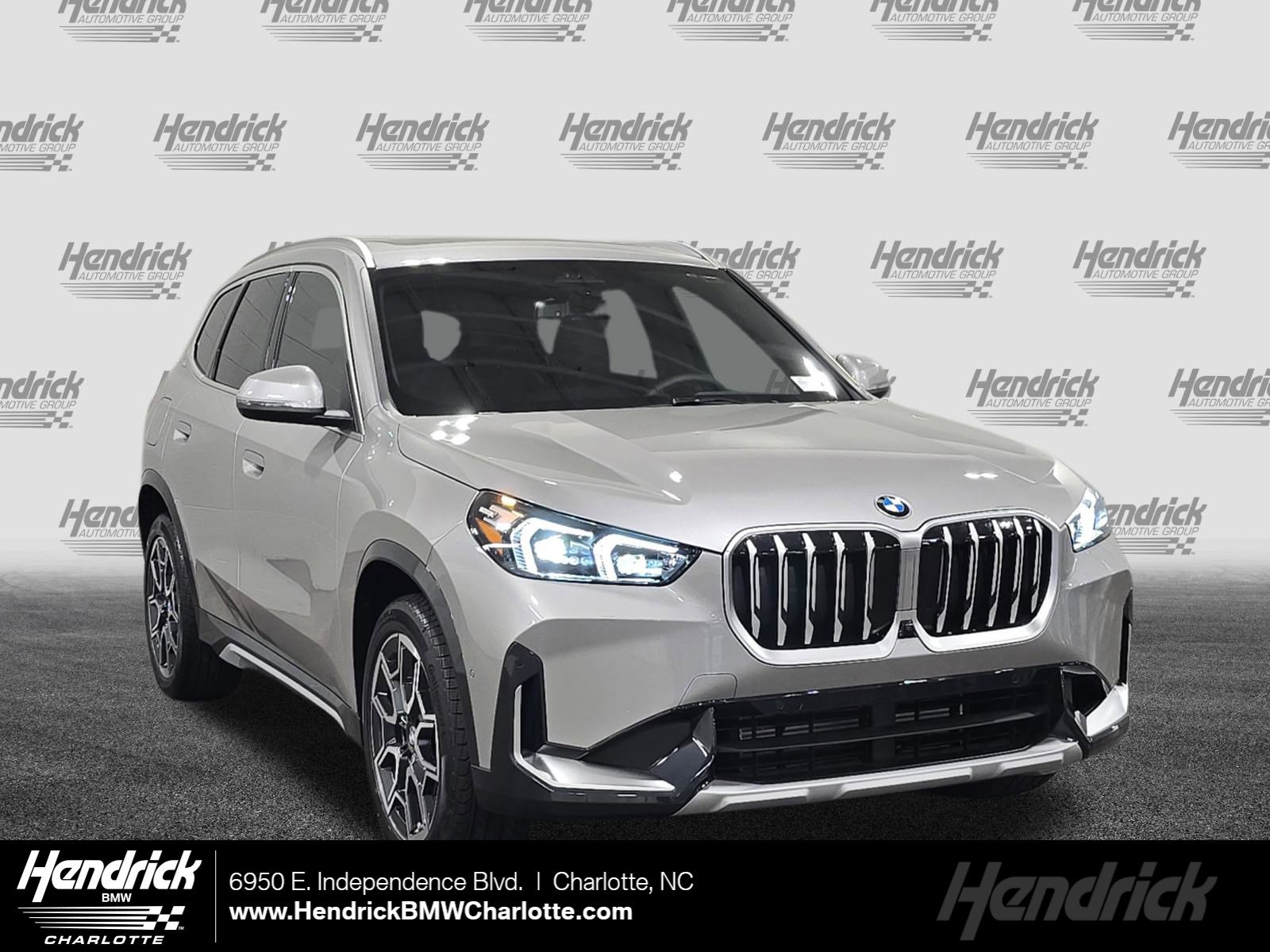 2026 BMW X1 28i's photo