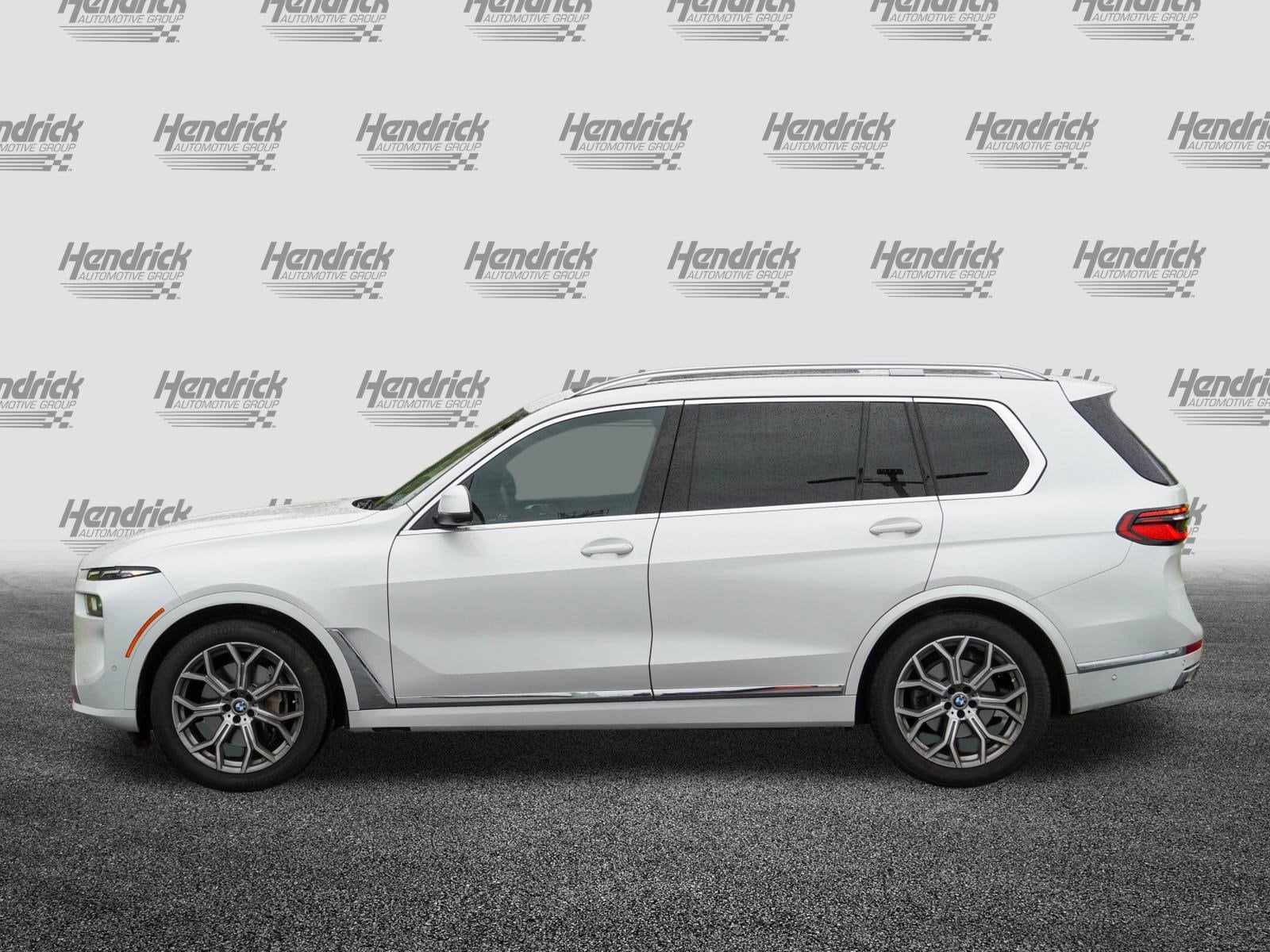 2025 BMW X7 xDrive40i photo 5