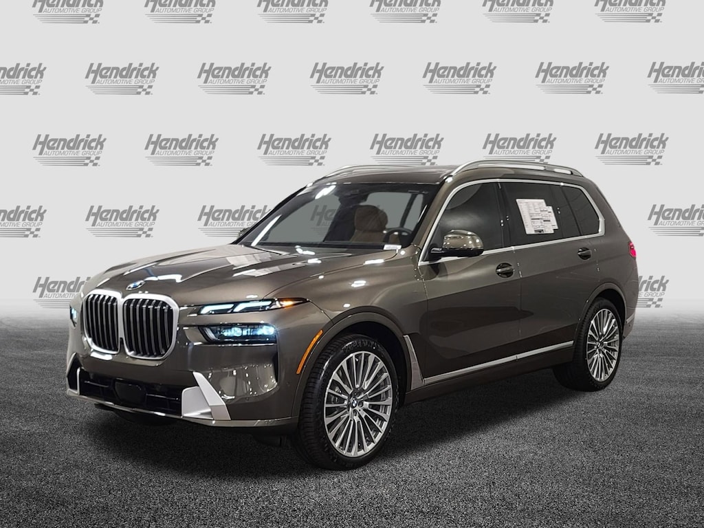 New 2026 BMW X7 xDrive40i SUV