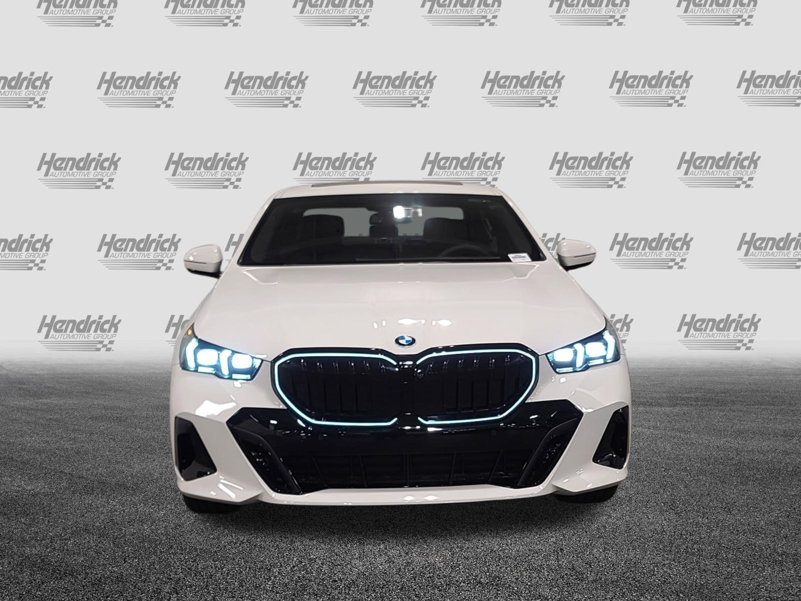2027 BMW 5 Series 530i Sedan's photo
