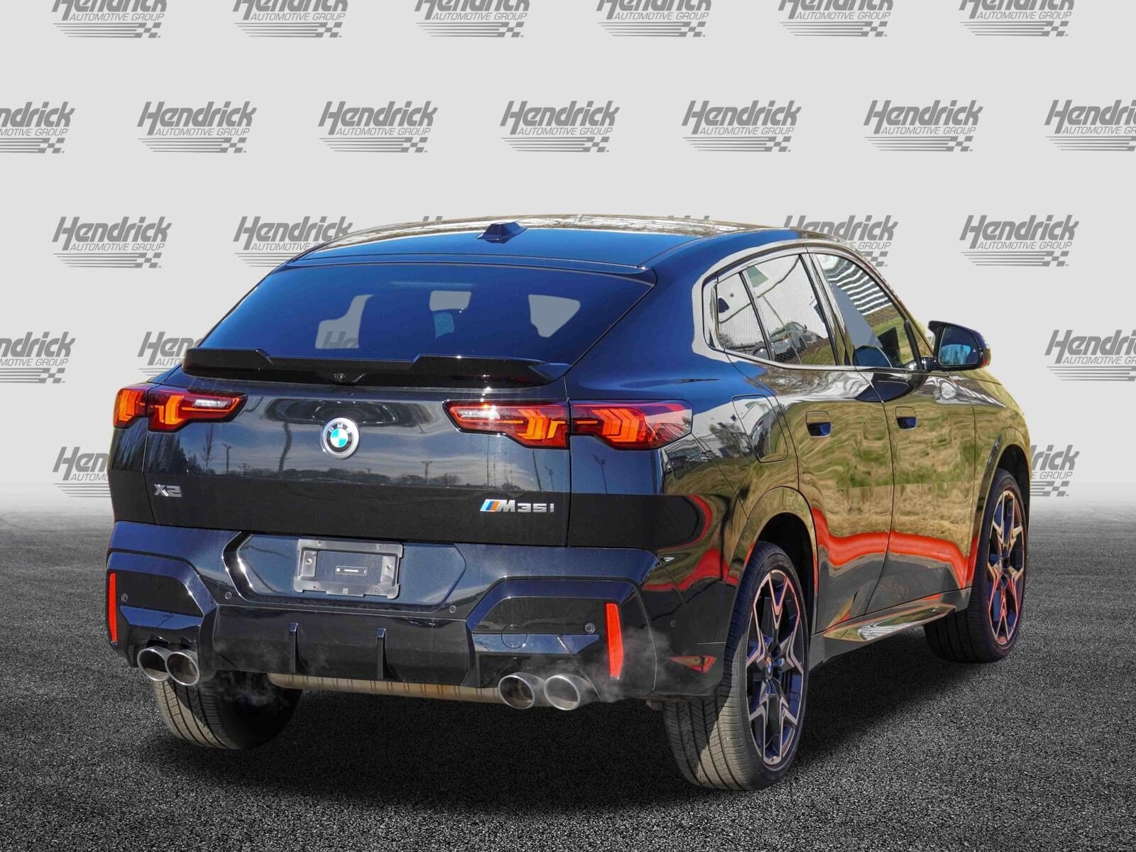 2025 BMW X2 M35i photo 3