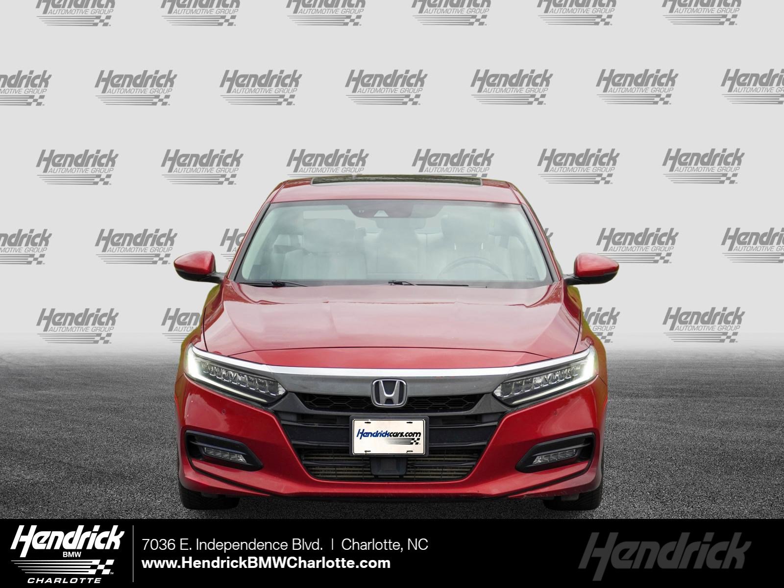 2018 Honda Accord 1.5T Touring Auto's photo
