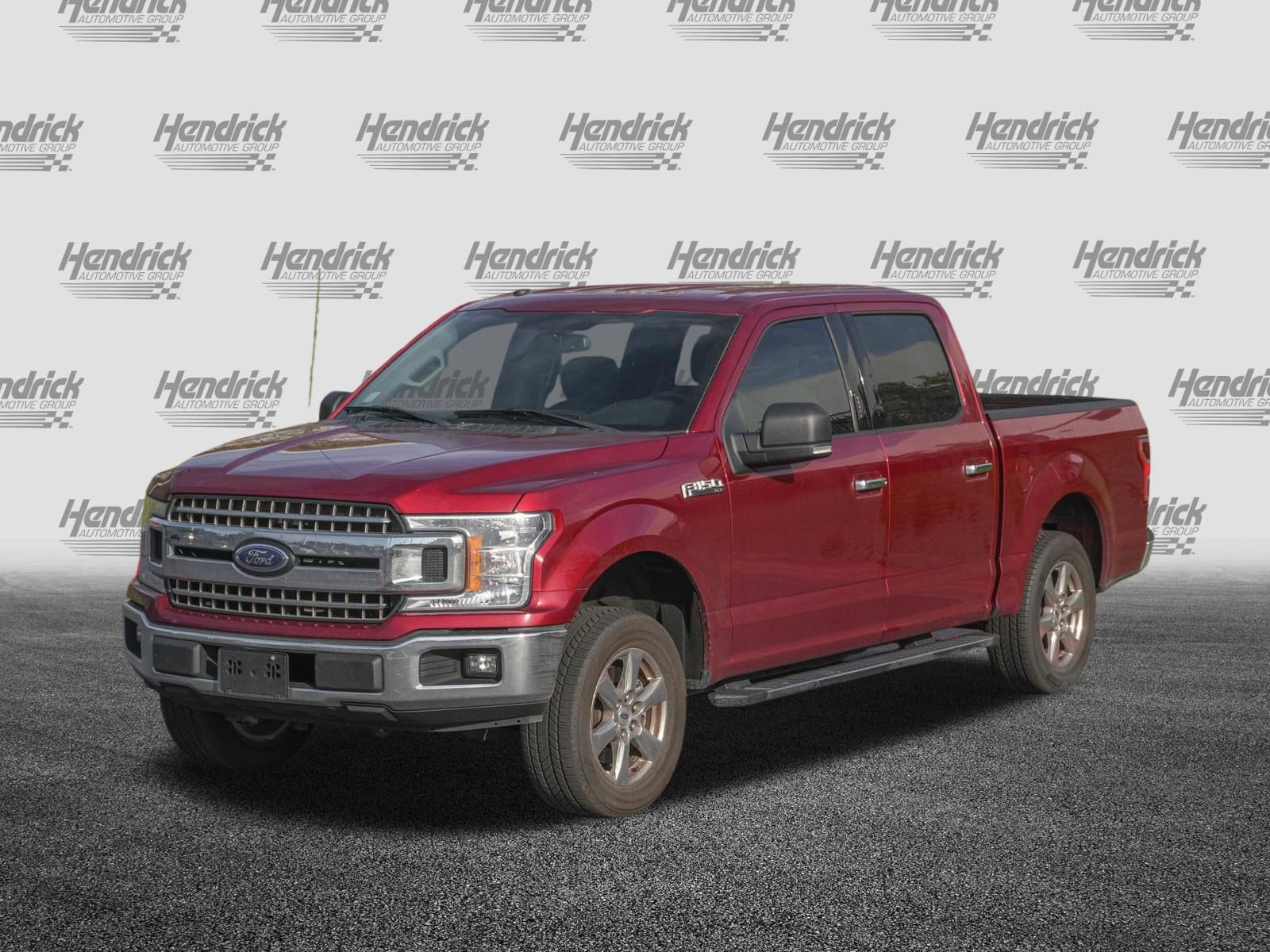 2018 Ford F-150 XLT SuperCrew photo 4