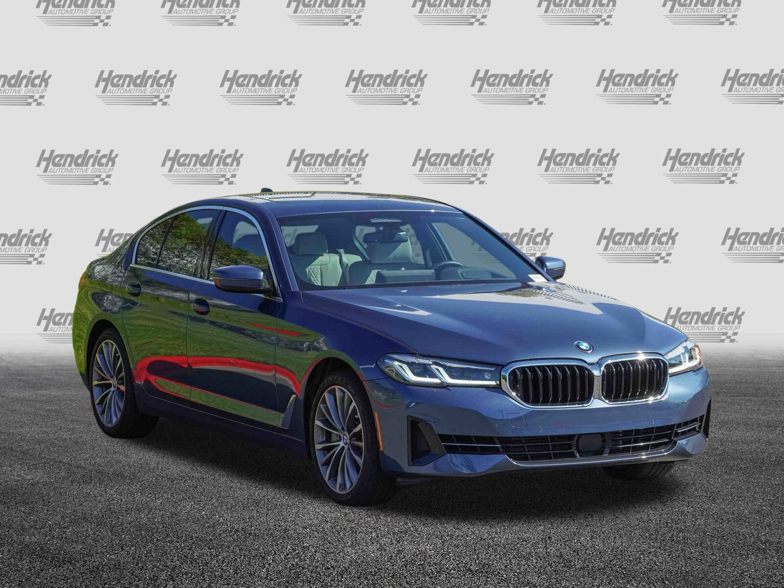 2023 Bmw 540i photo 2