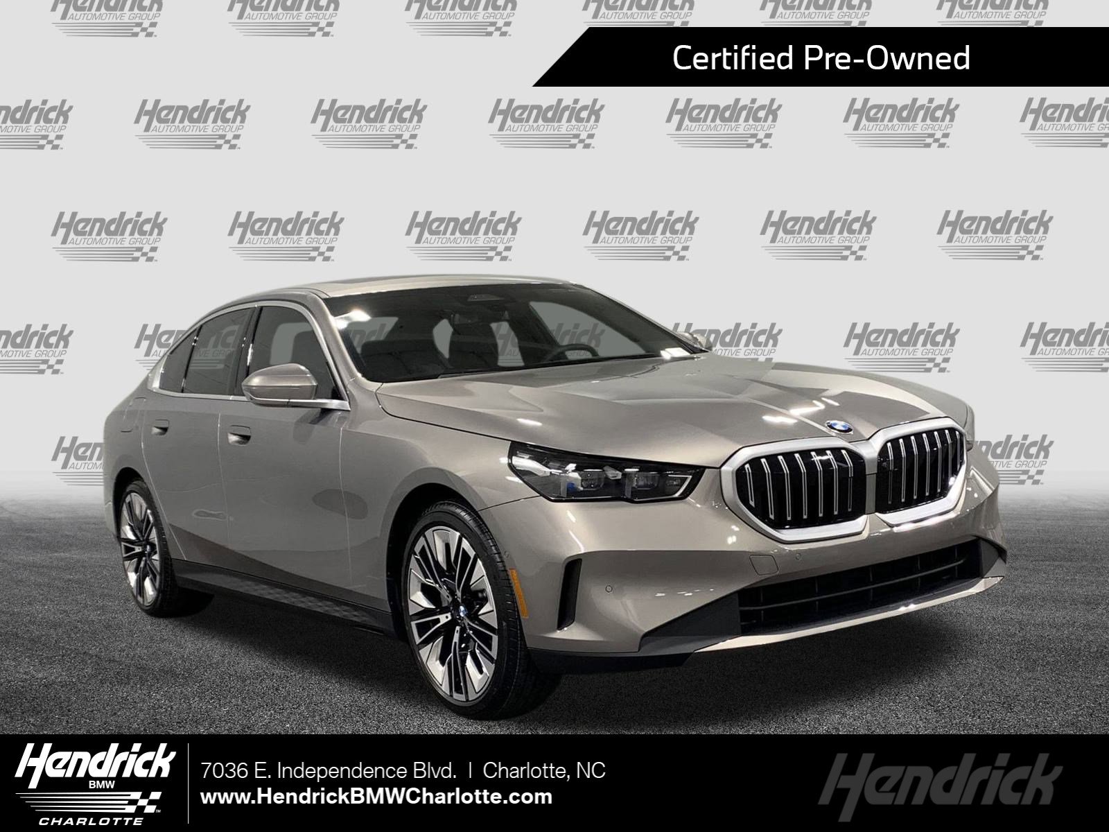 2025 BMW 5 Series 530i's photo