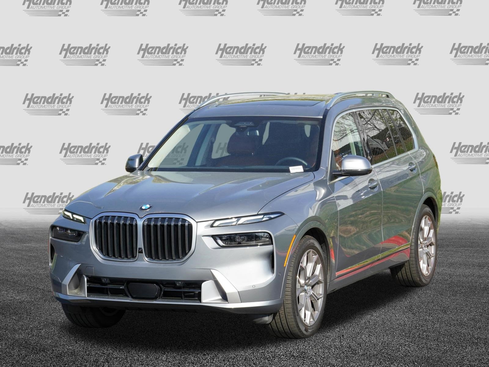 2026 BMW X7 xDrive40i photo 4