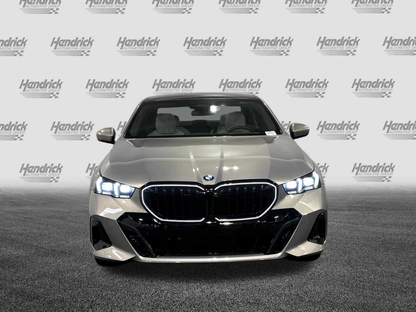 2027 BMW 5 Series 530i Sedan's photo
