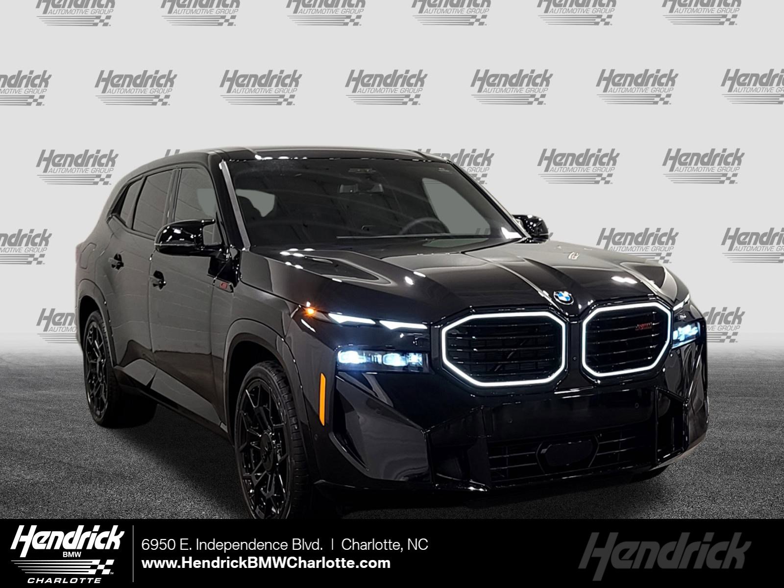 2026 BMW XM Base's photo