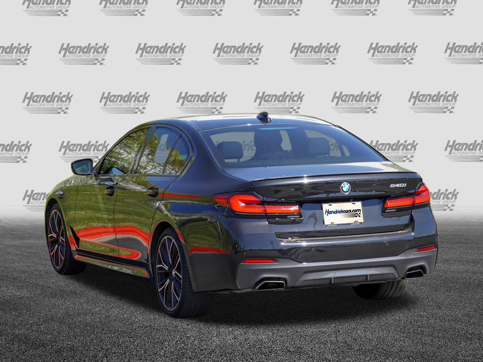 2023 BMW 5 Series 540i photo 5
