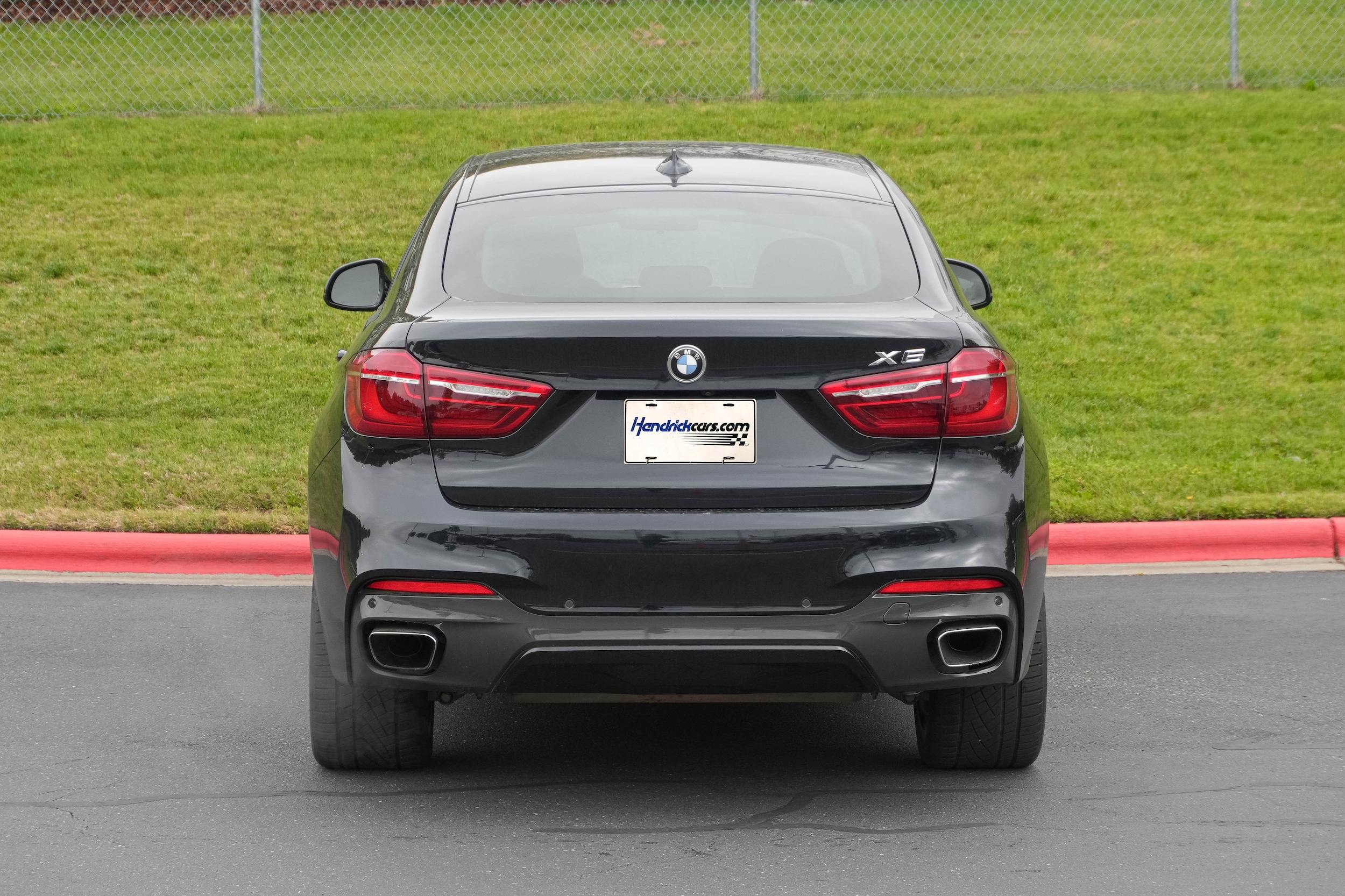 2017 BMW X6 sDrive35i photo 6