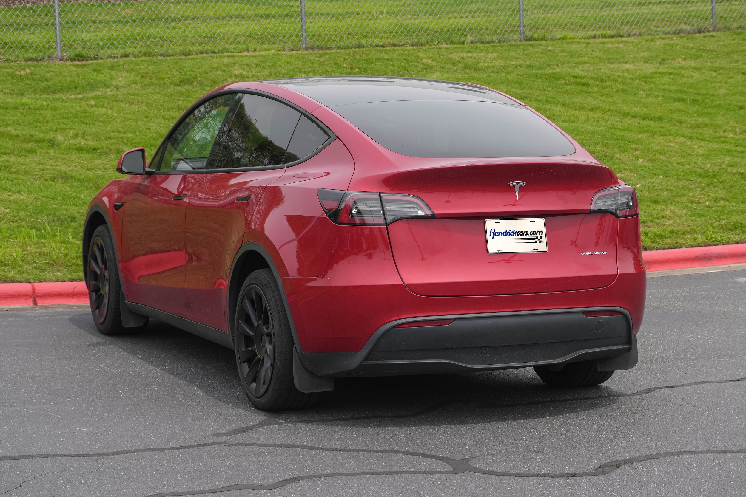 Tesla Model Y Long Range