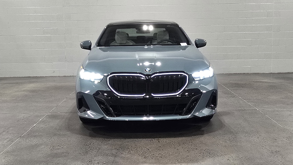 New 2026 BMW 5 Series 530i Sedan