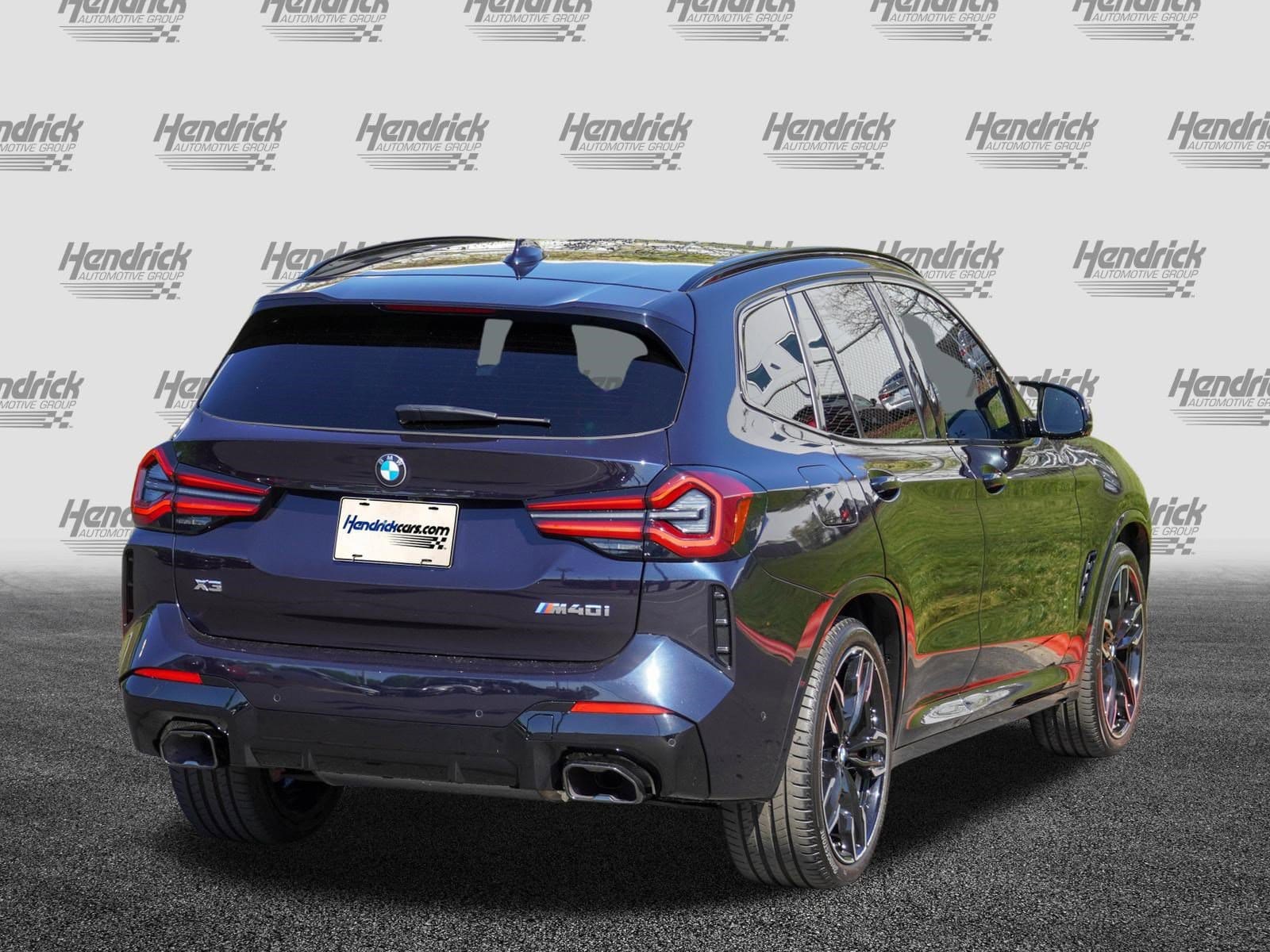 2024 BMW X3 M40i photo 3