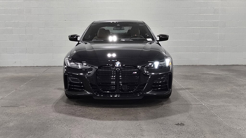 New 2026 BMW 4 Series M440i Coupe