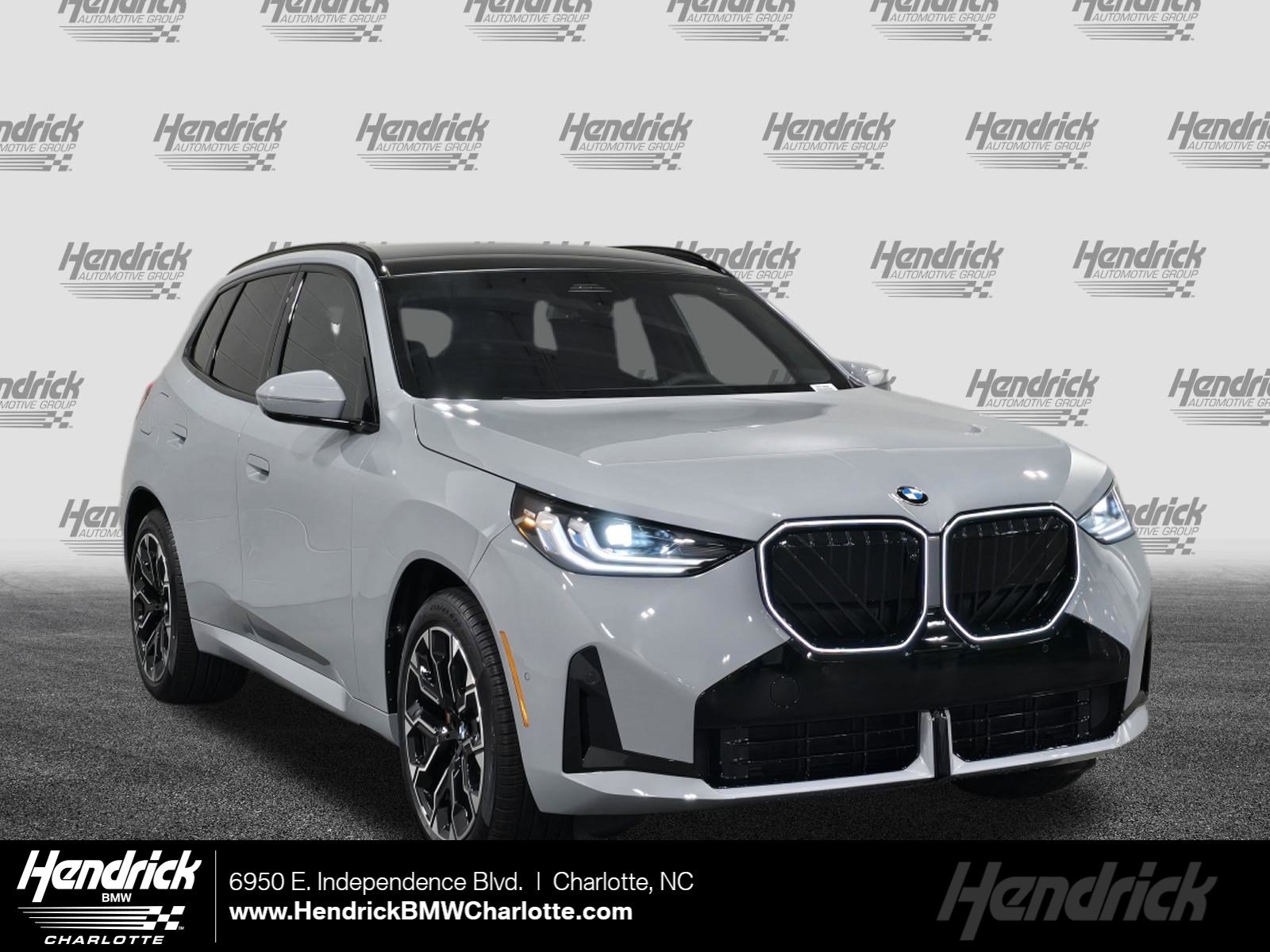 2026 BMW X3 30's photo